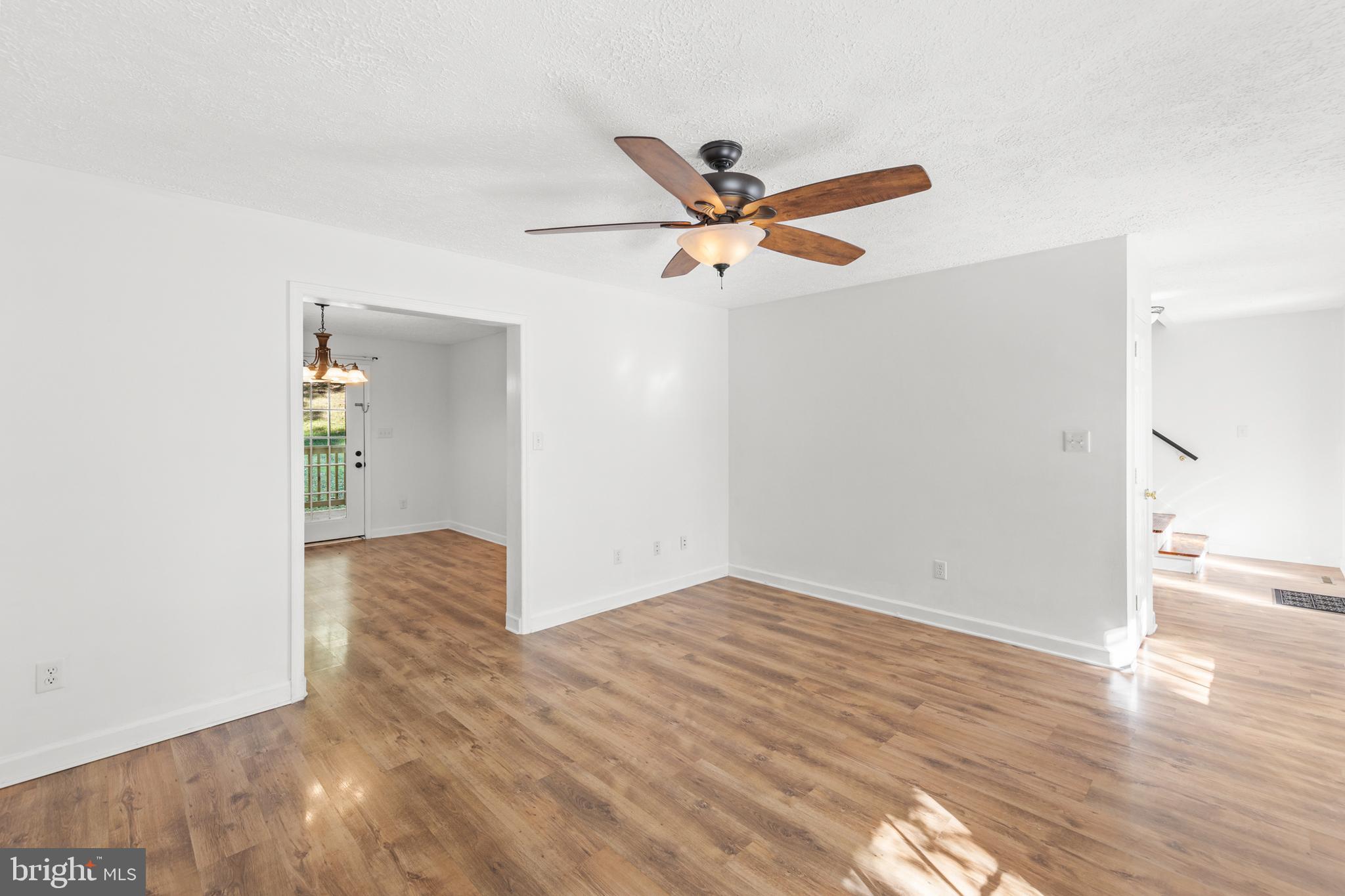 NONE UNRESTRICTED - Residential