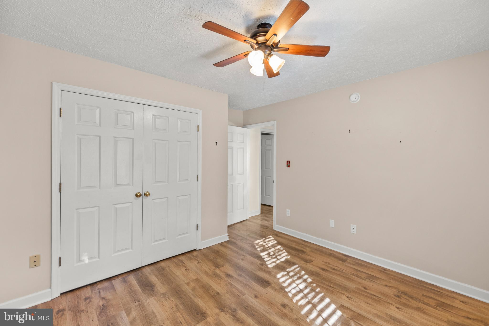 NONE UNRESTRICTED - Residential