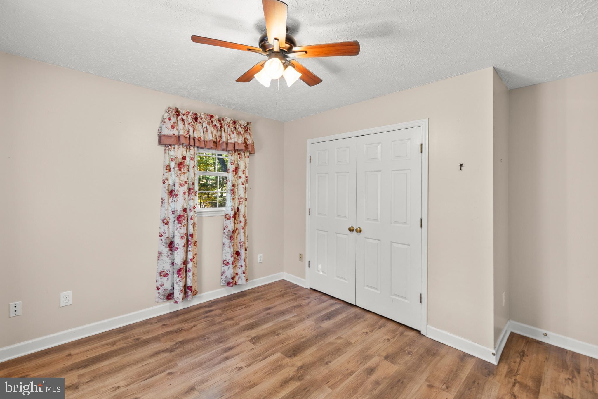 NONE UNRESTRICTED - Residential