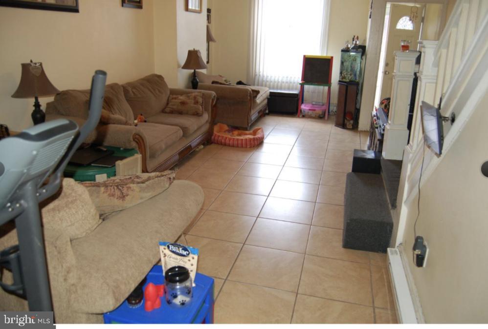 KENSINGTON - Residential