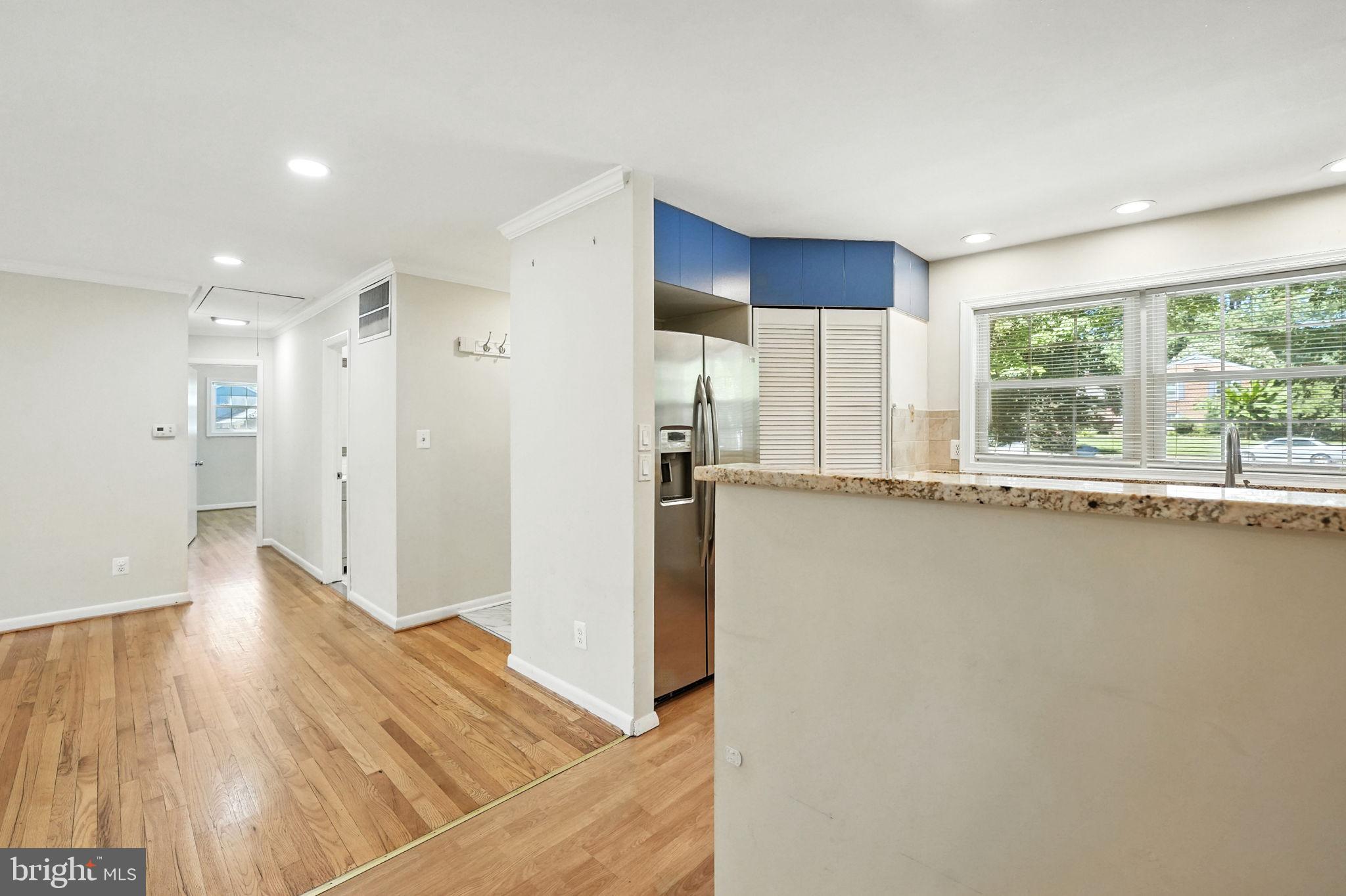 NORTH SPRINGFIELD - Residential