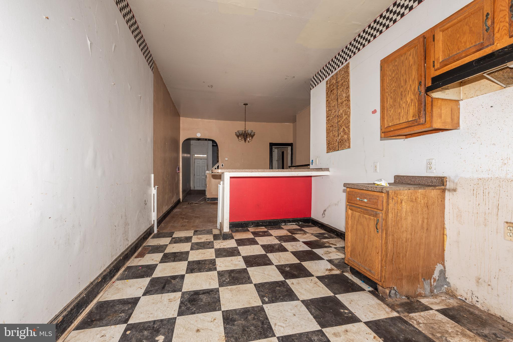 EDMONDSON VIILLAGE - Residential