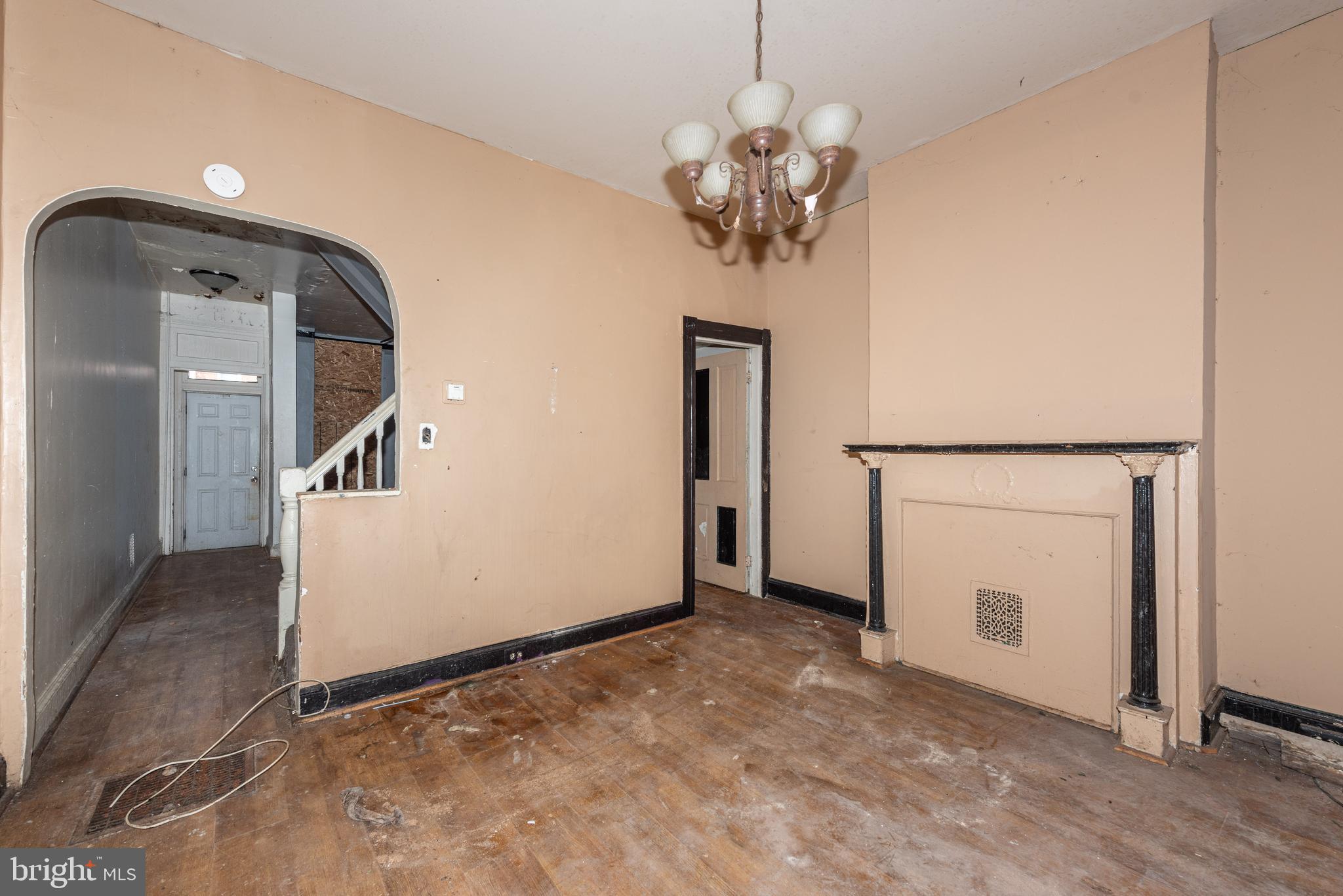 EDMONDSON VIILLAGE - Residential