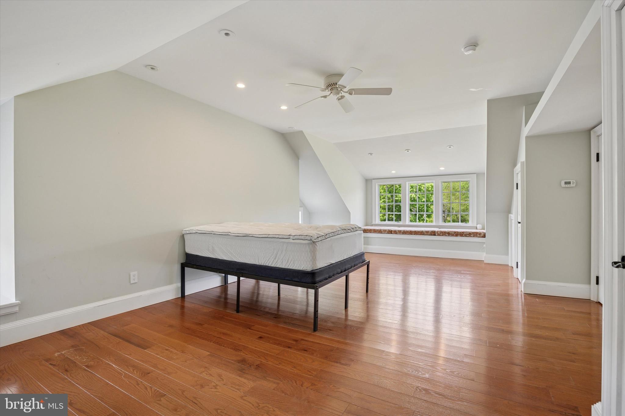 BRANDYWINE RIVER E - Residential