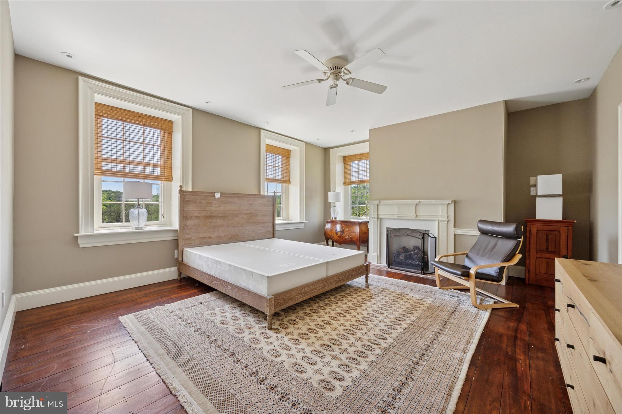 BRANDYWINE RIVER E - Residential