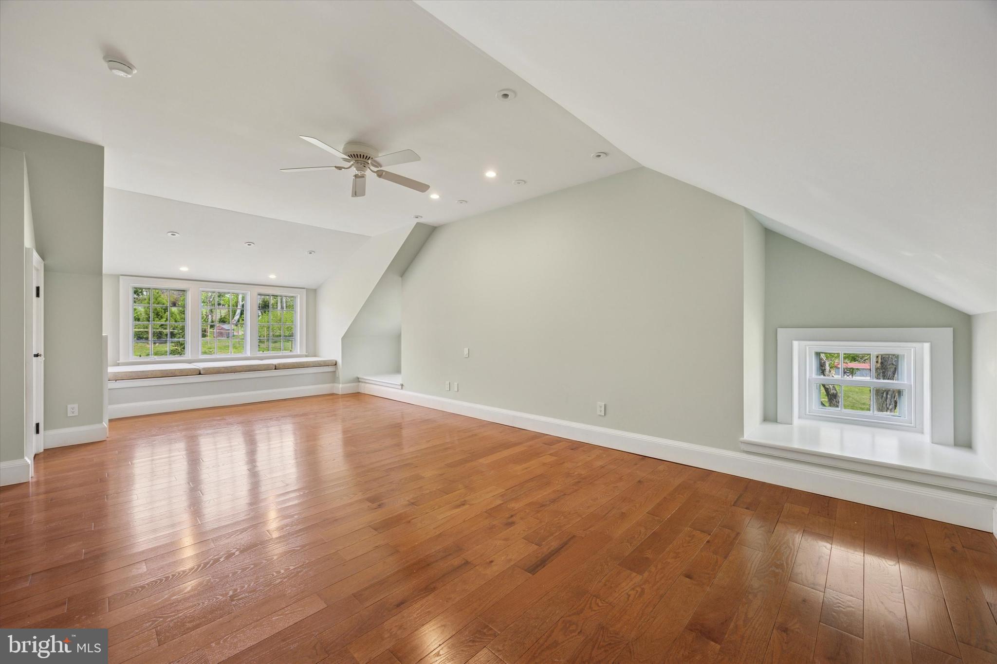 BRANDYWINE RIVER E - Residential
