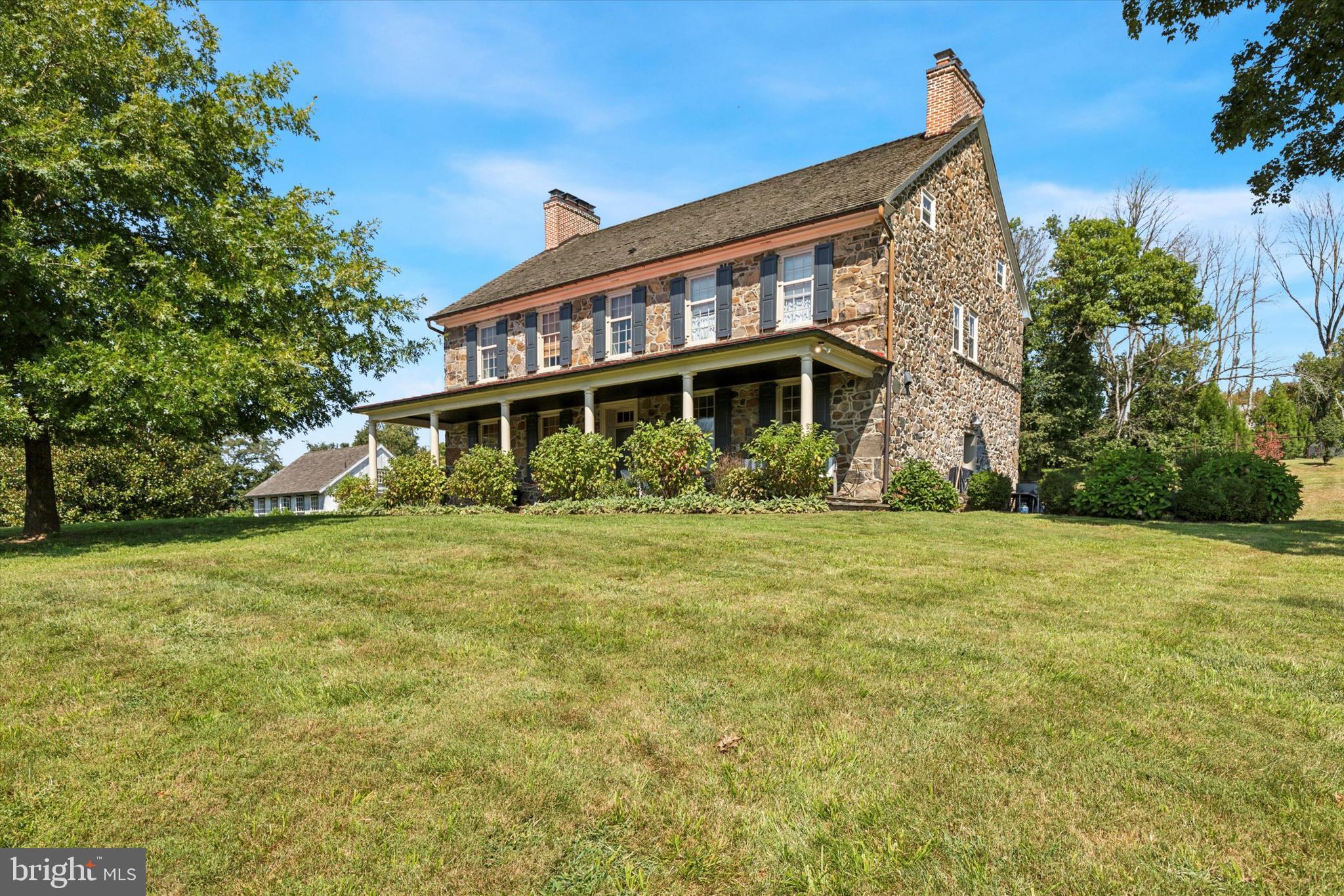 275 S CREEK ROAD