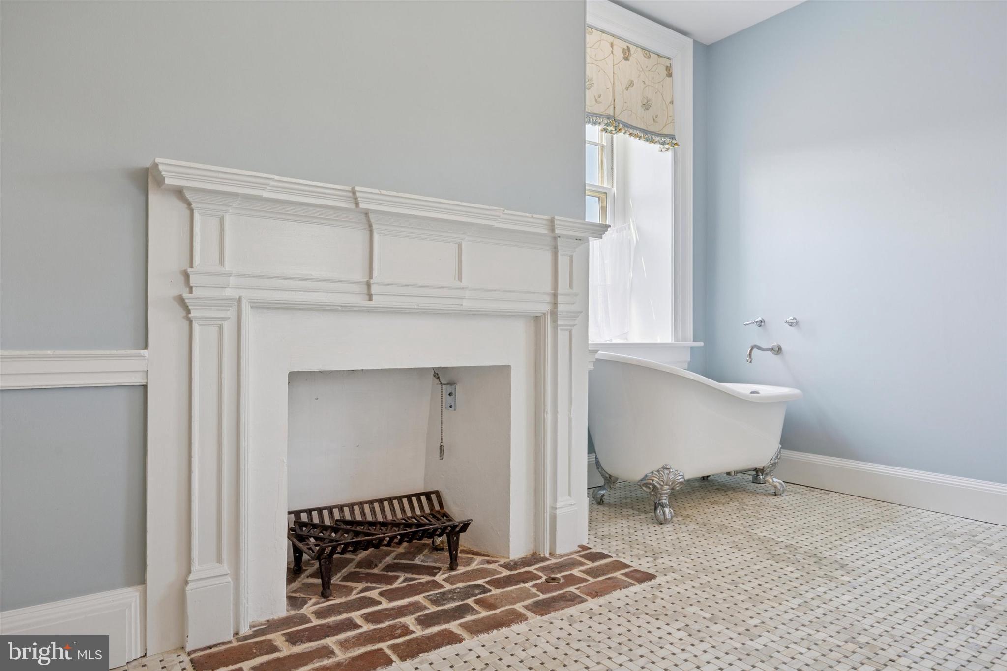 BRANDYWINE RIVER E - Residential