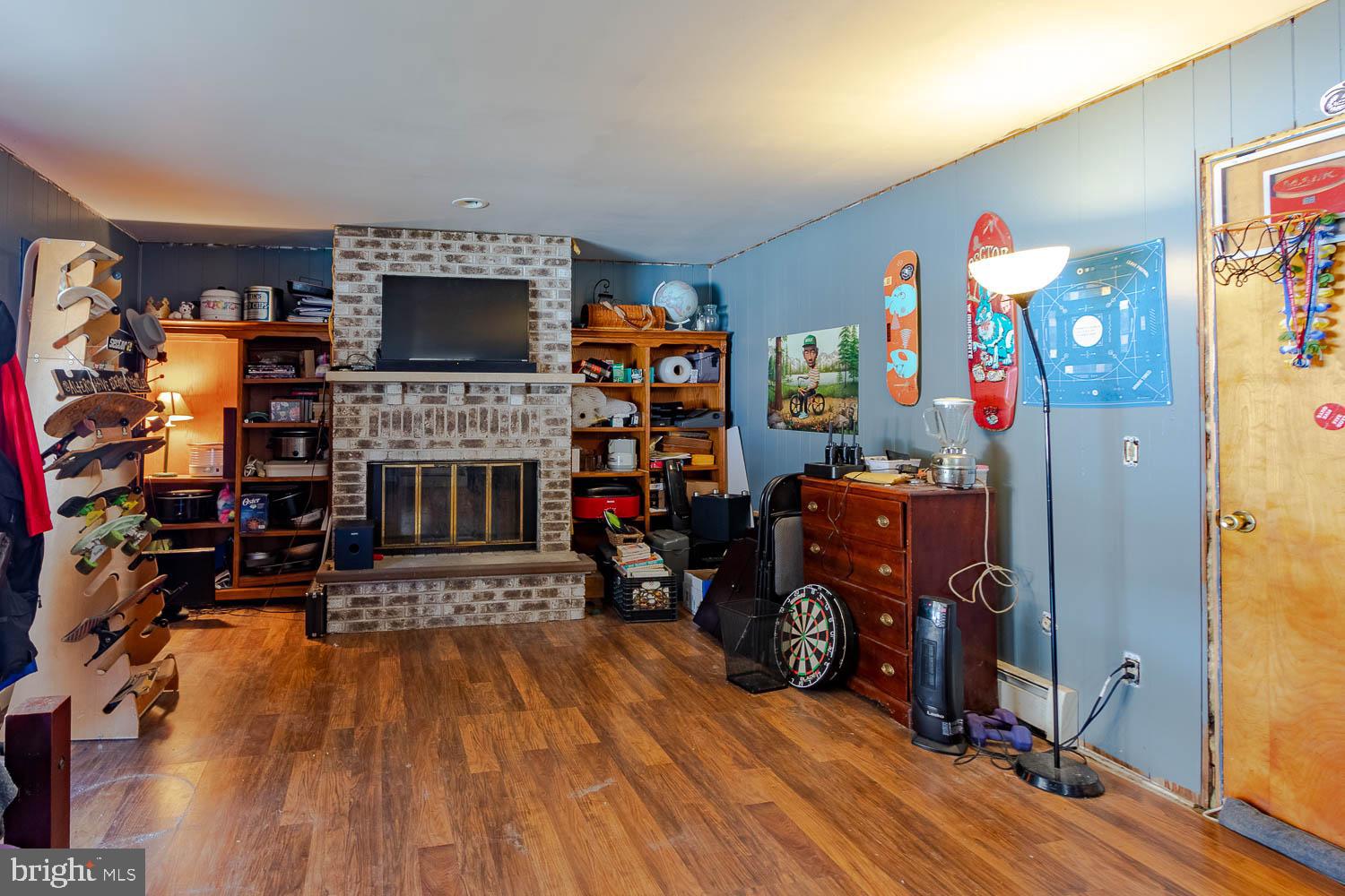 RAMBLEWOOD - Residential