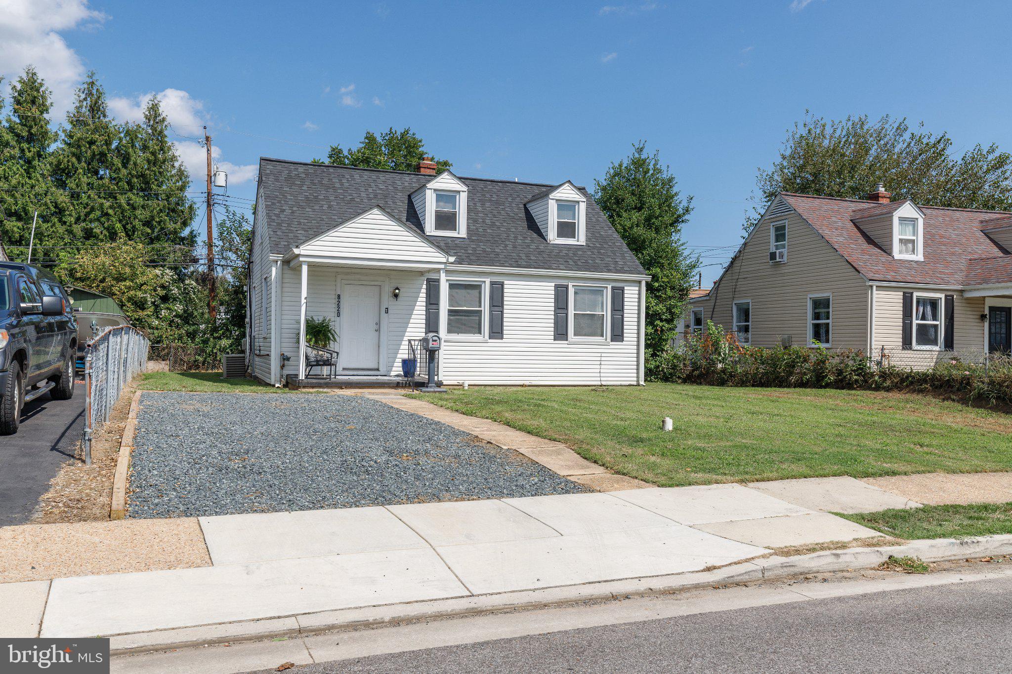 8220 CORNWALL ROAD