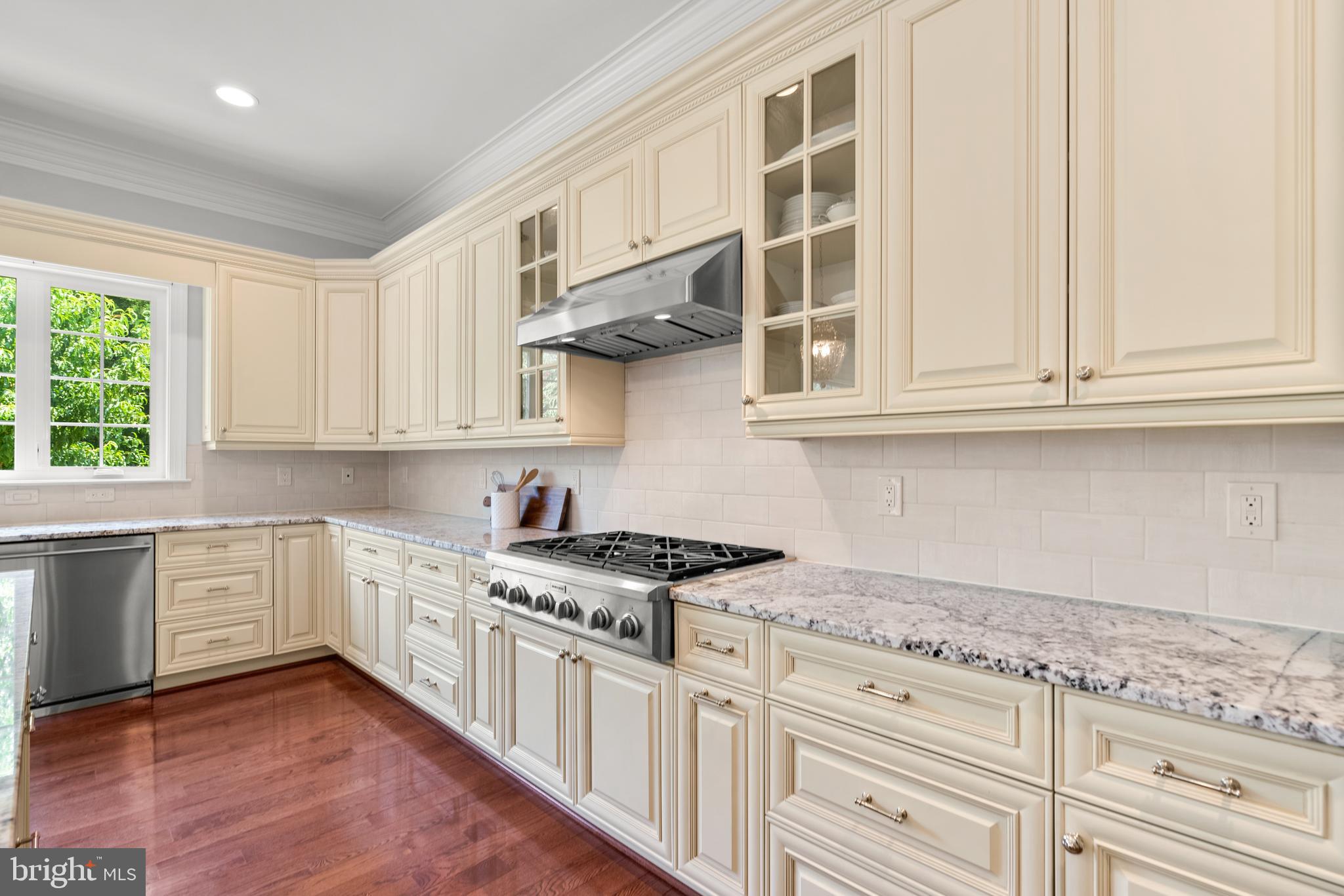 OLIVER ESTATES - Residential