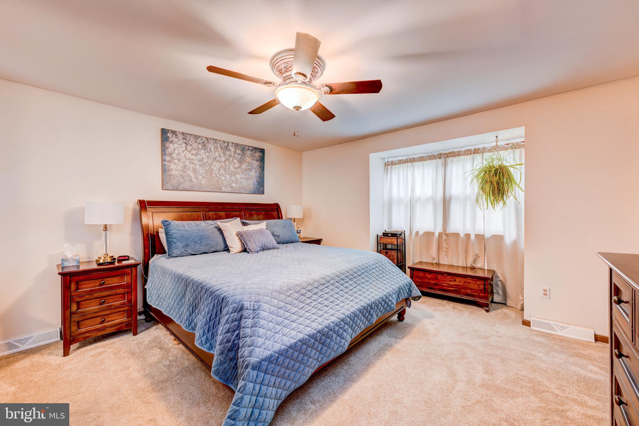 SUN VALLEY ESTATES - Residential