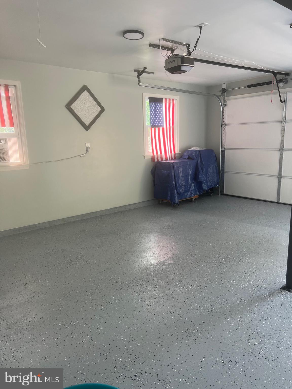 SUN VALLEY ESTATES - Residential