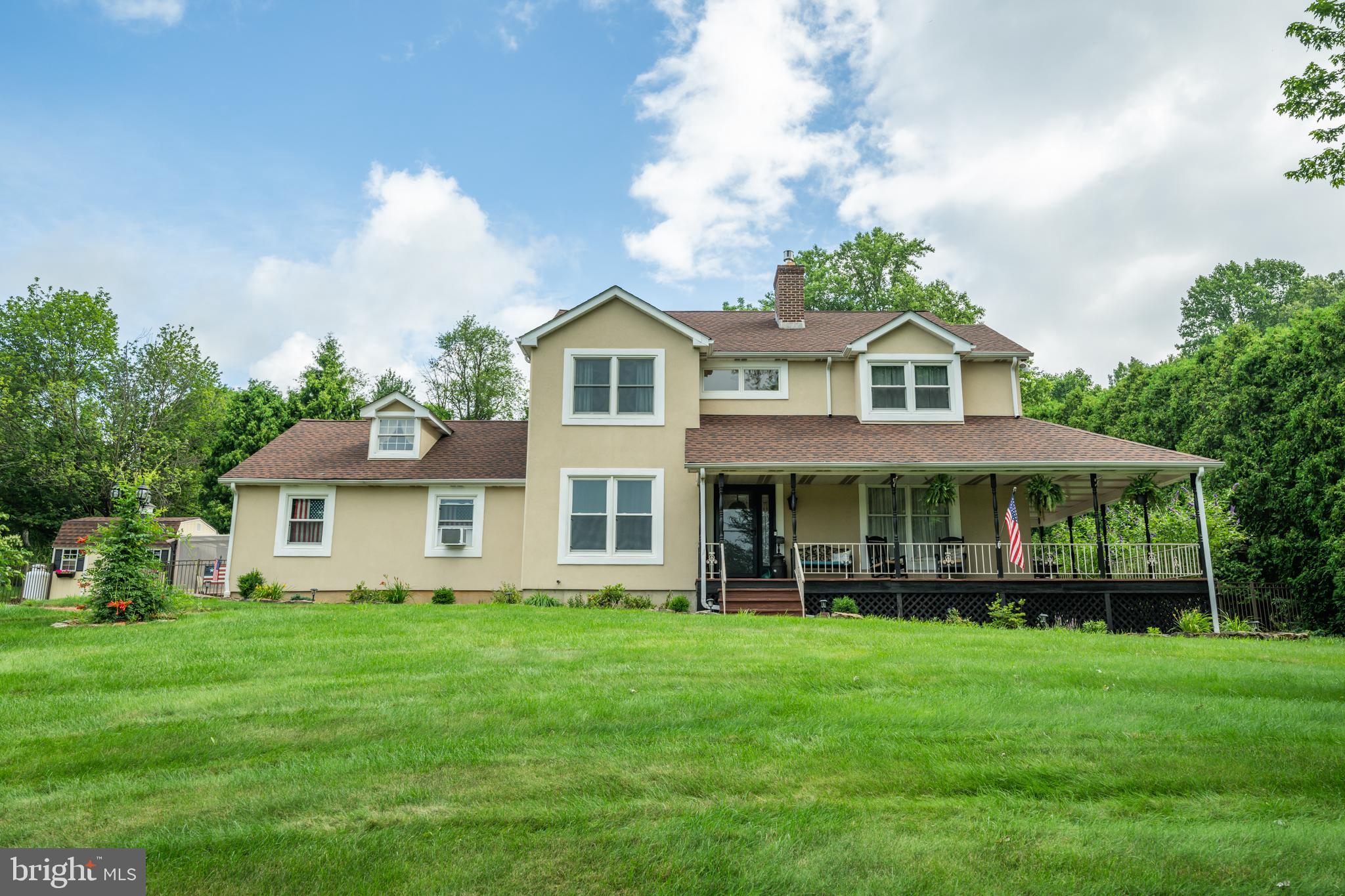 SUN VALLEY ESTATES - Residential