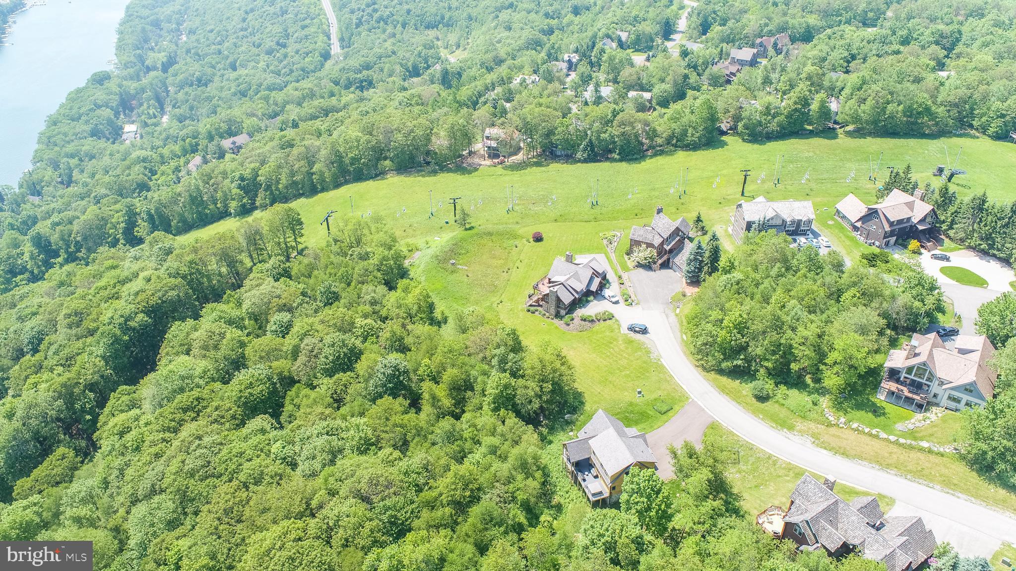 BOULDER RIDGE - Land