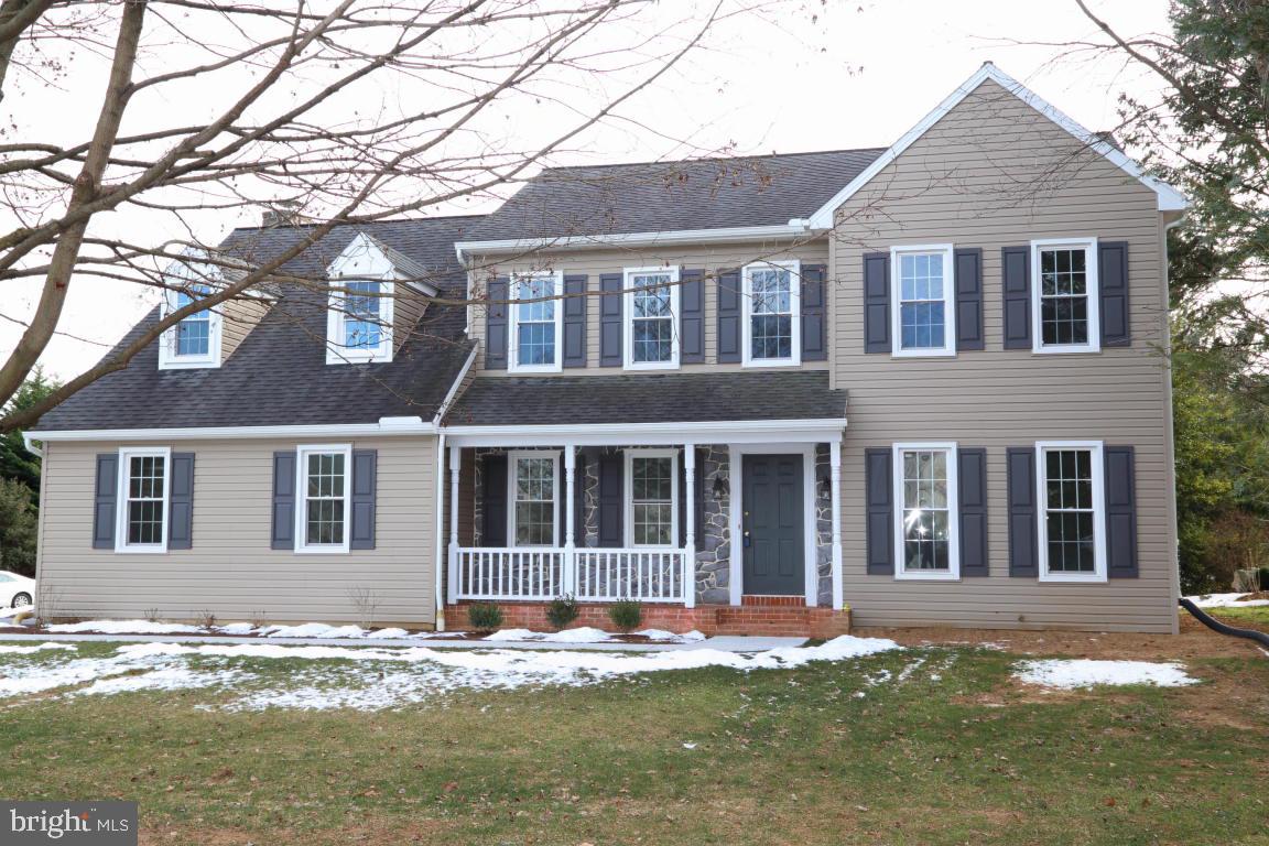 KINGS POINTE - Residential