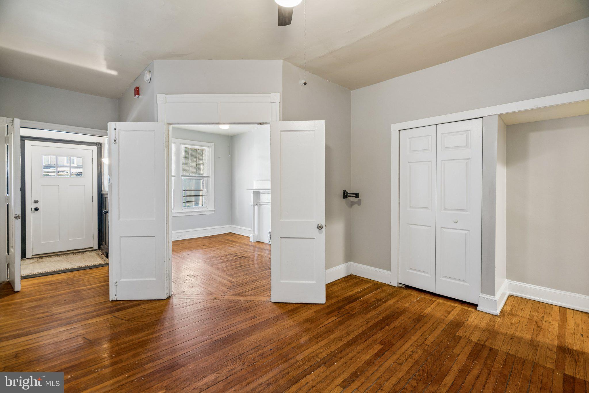 141 W MANHEIM STREET 1