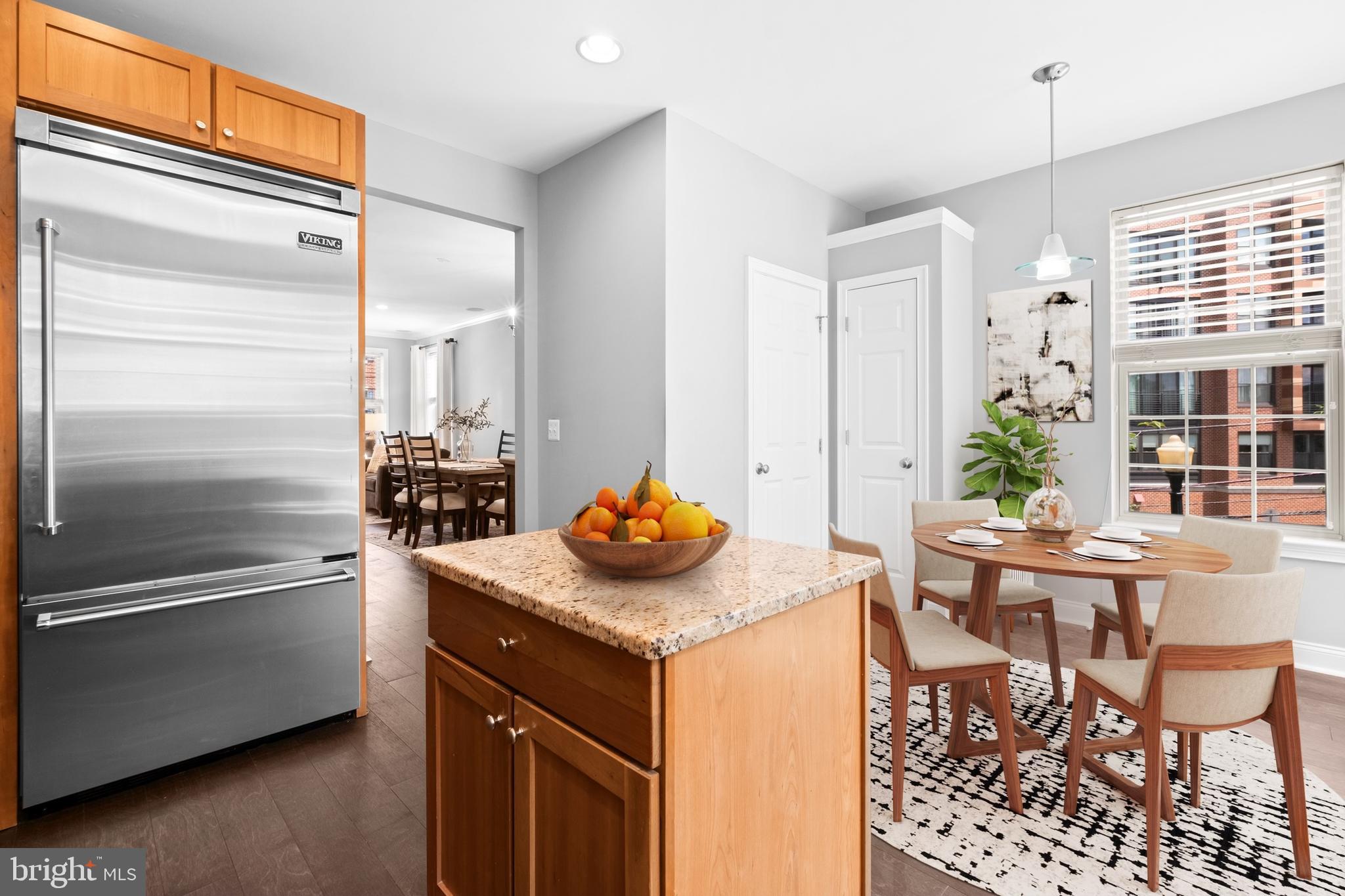 NAVAL SQUARE - Residential