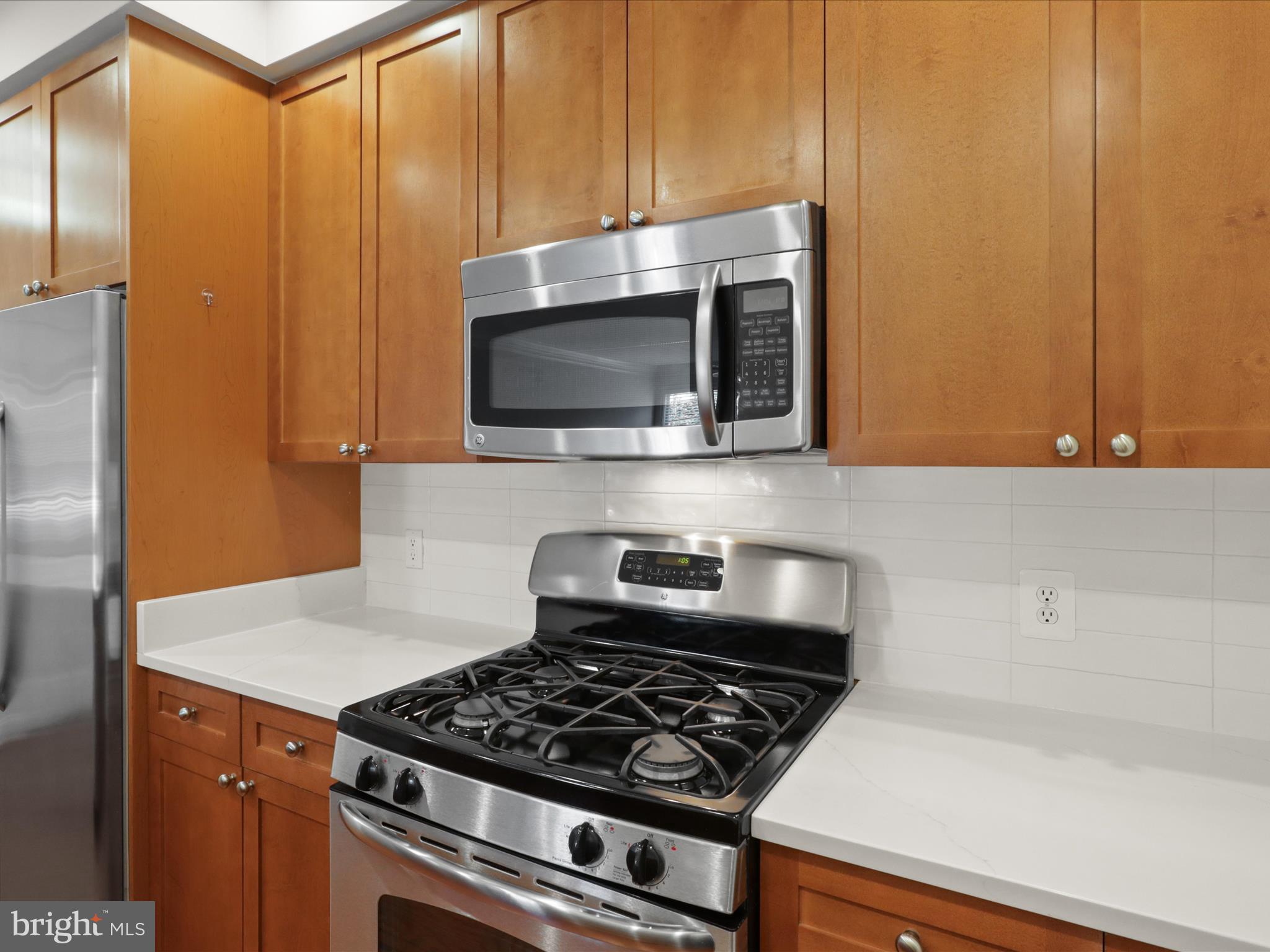 PRESCOTT CONDOMINIUMS - Residential Lease