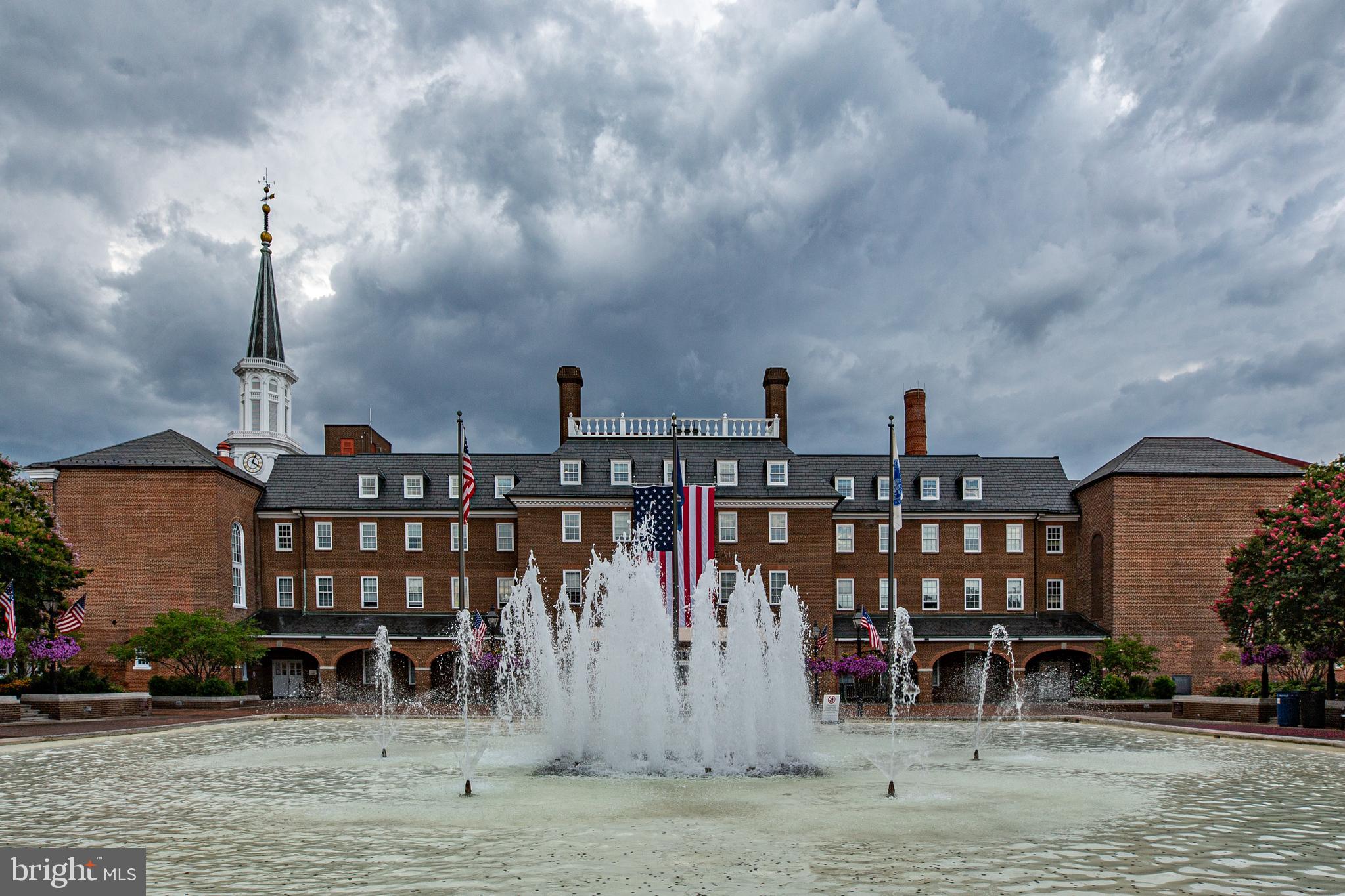 PRESCOTT CONDOMINIUMS - Residential Lease