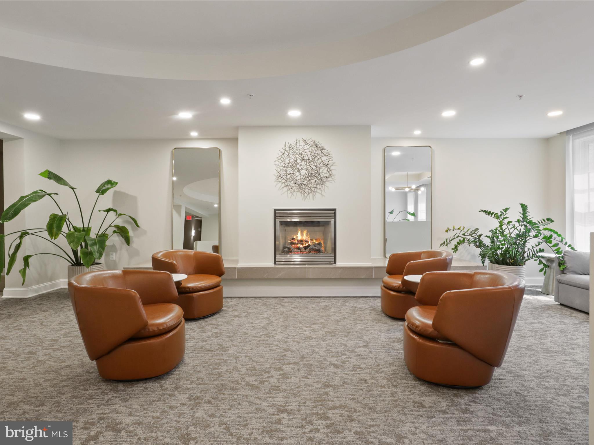 PRESCOTT CONDOMINIUMS - Residential Lease