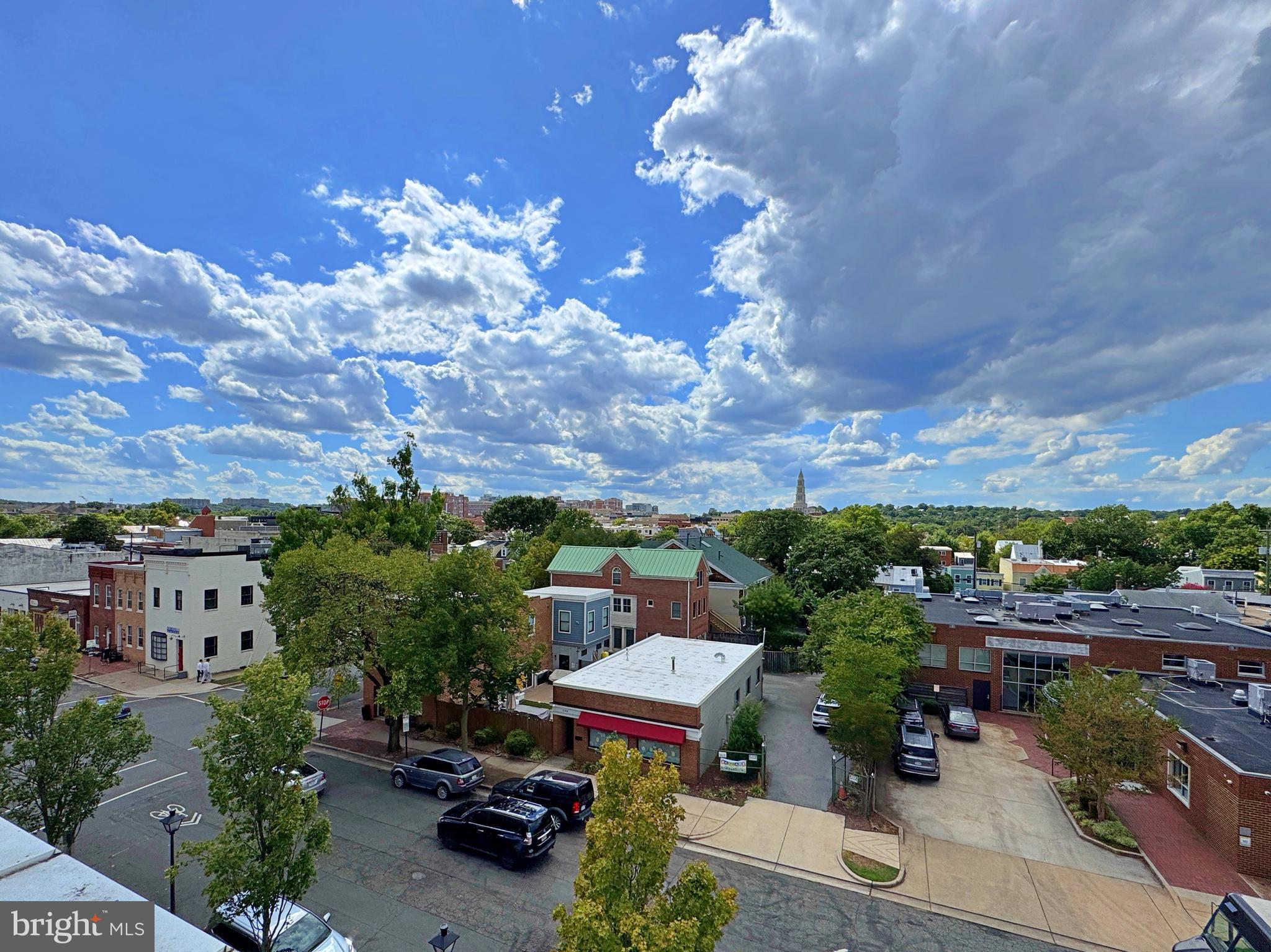 PRESCOTT CONDOMINIUMS - Residential Lease