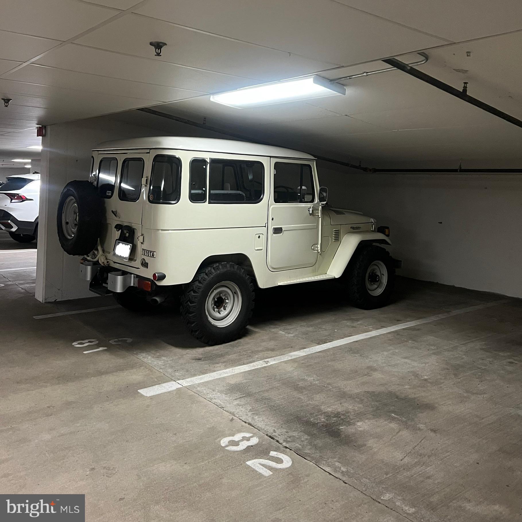 PRESCOTT CONDOMINIUMS - Residential Lease