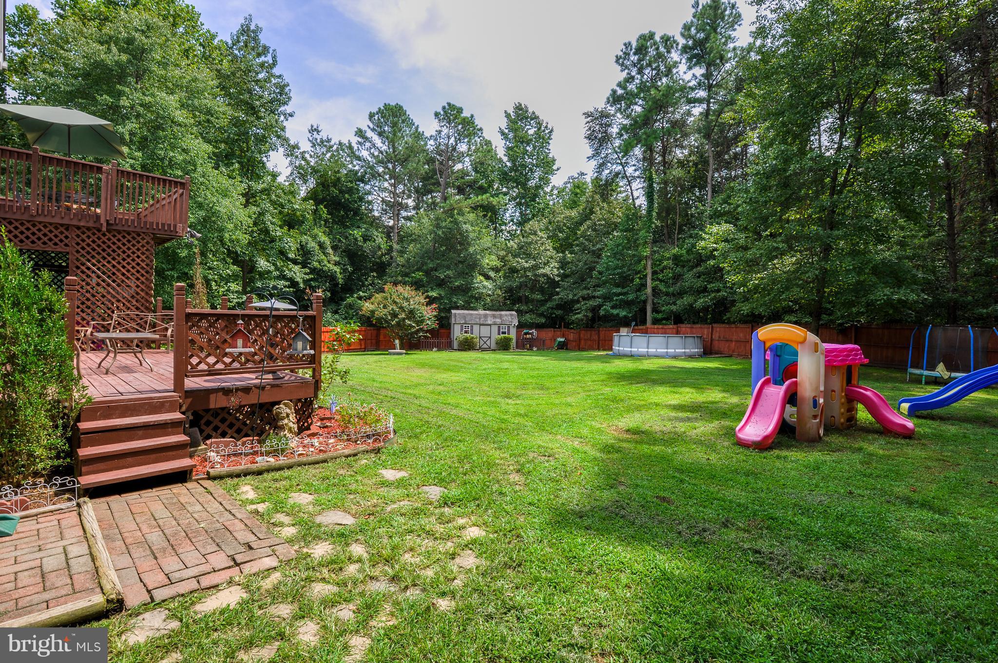 LAKE CAROLINE - Residential