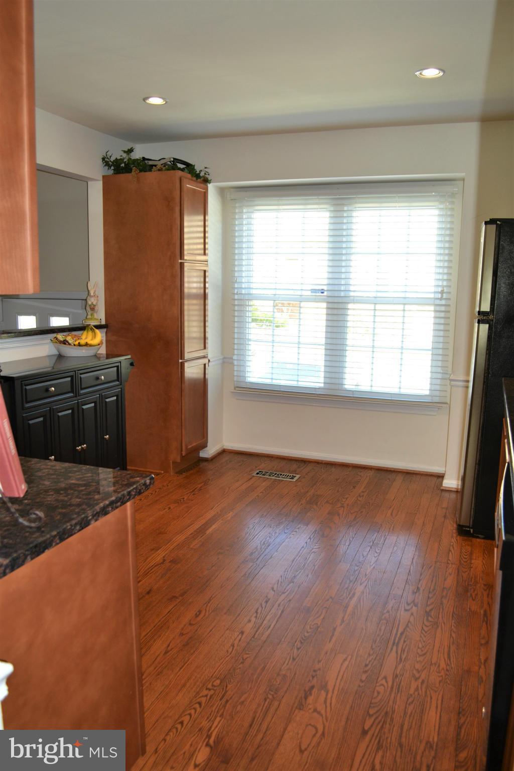 HUNTER VILLAGE - Residential