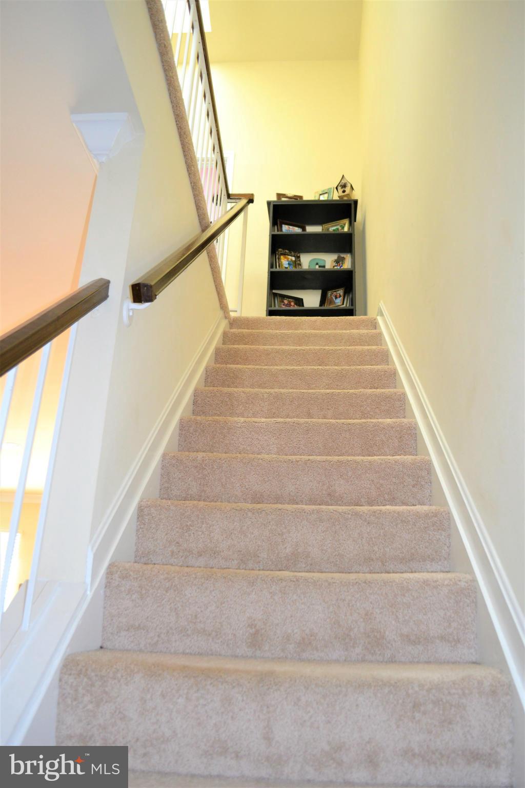 HUNTER VILLAGE - Residential