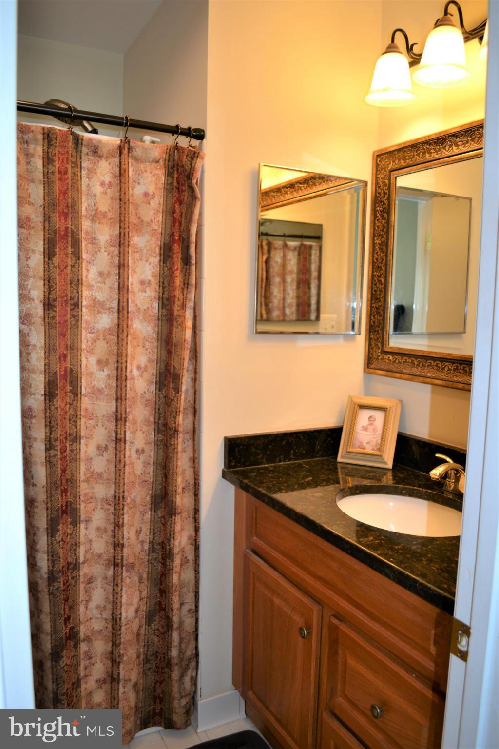 HUNTER VILLAGE - Residential