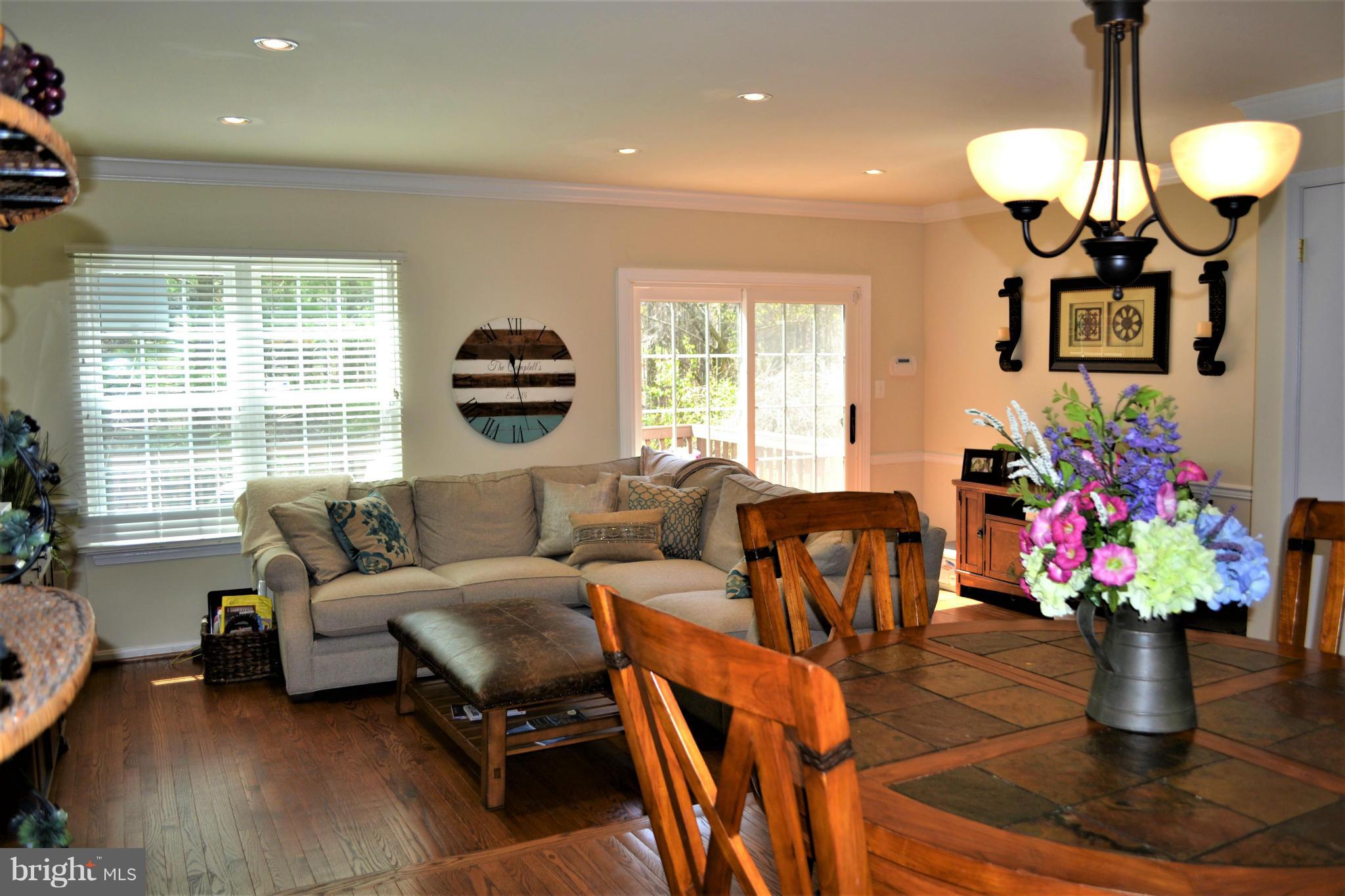 HUNTER VILLAGE - Residential