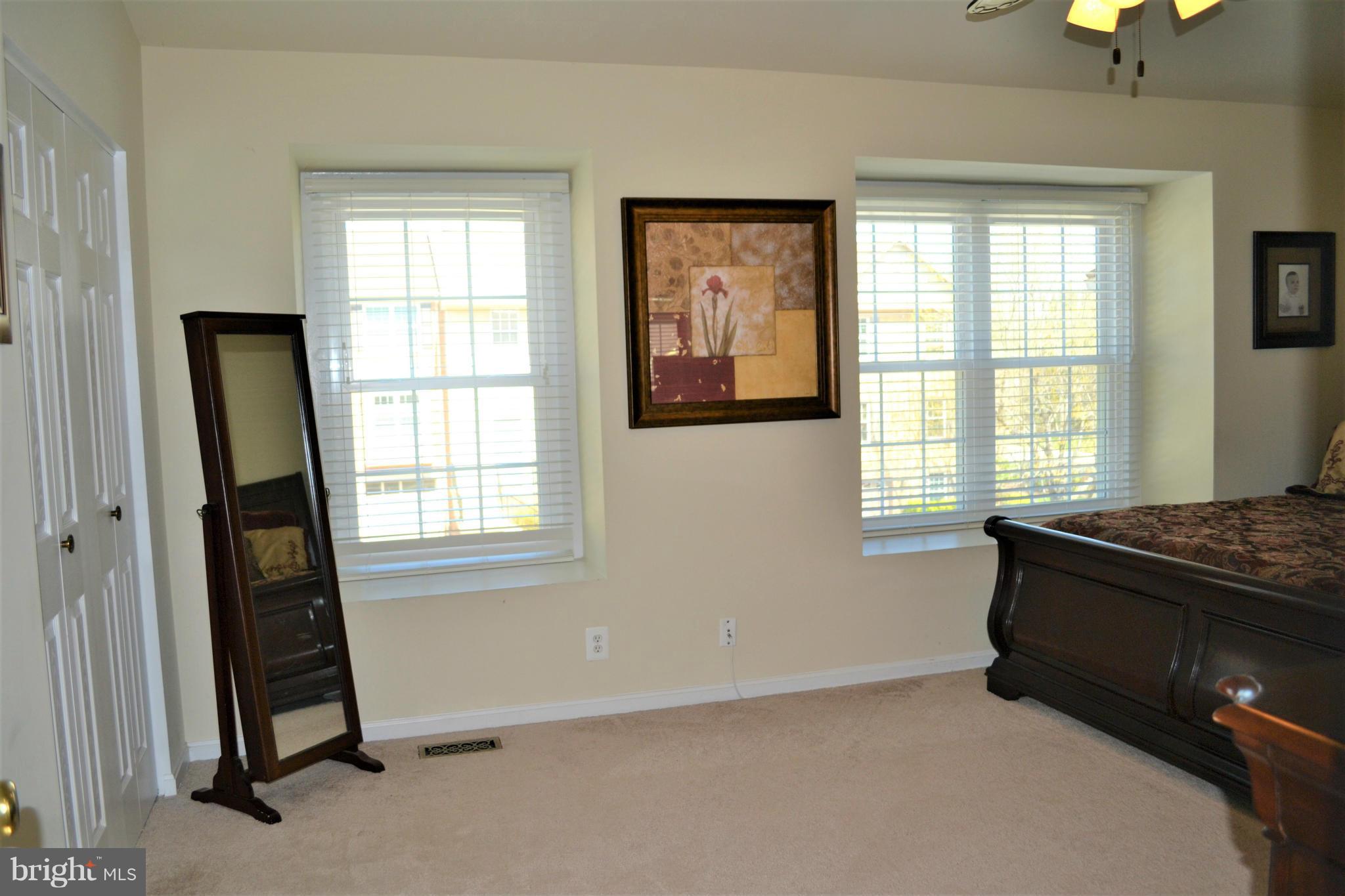 HUNTER VILLAGE - Residential