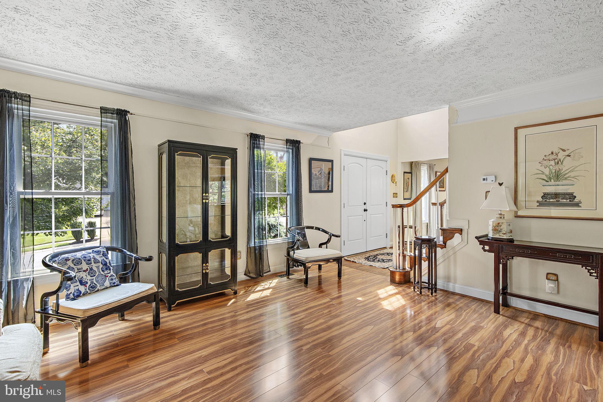 1111 HARLON WAY