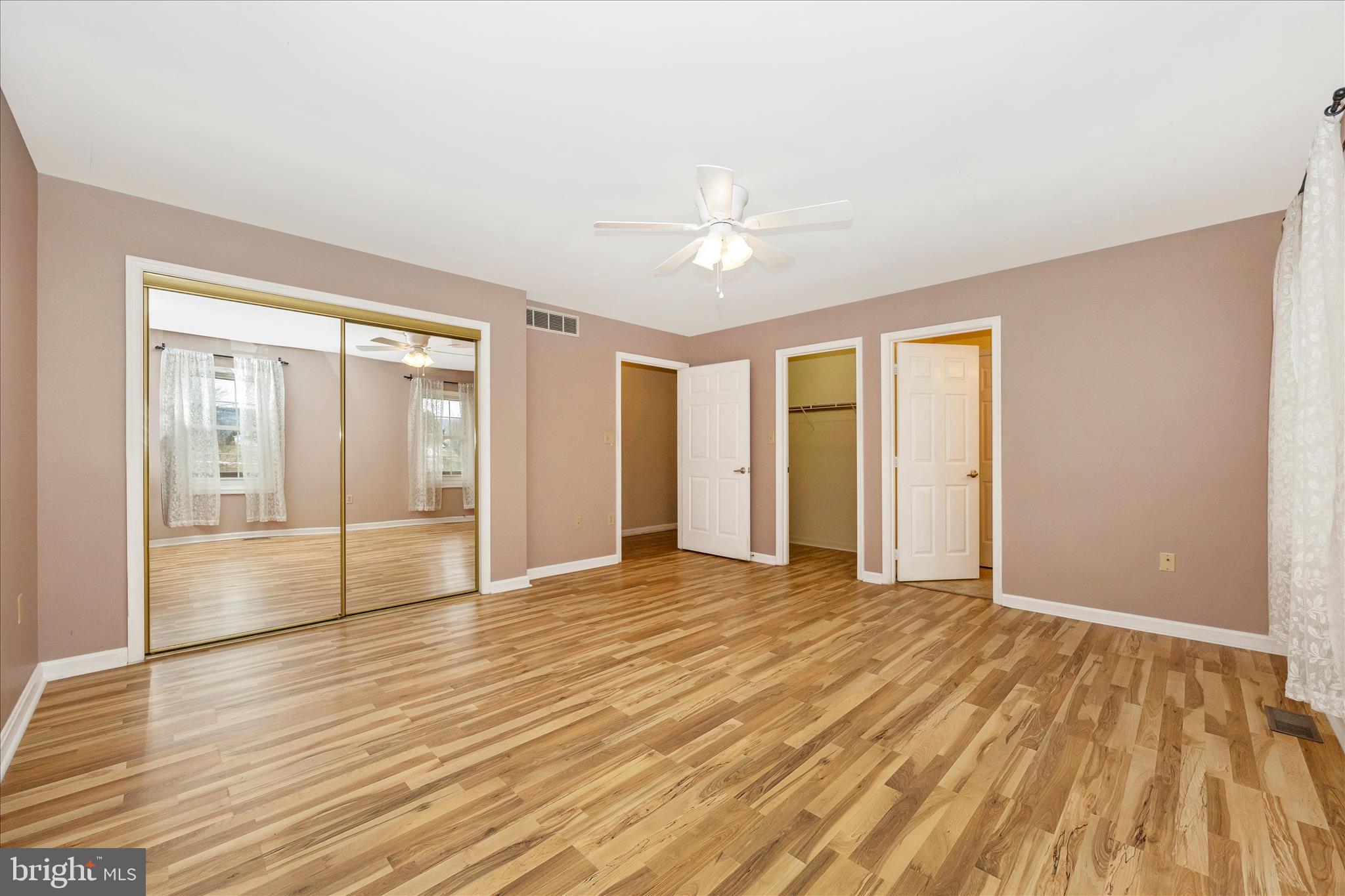 MAPLECREST FARM - Residential