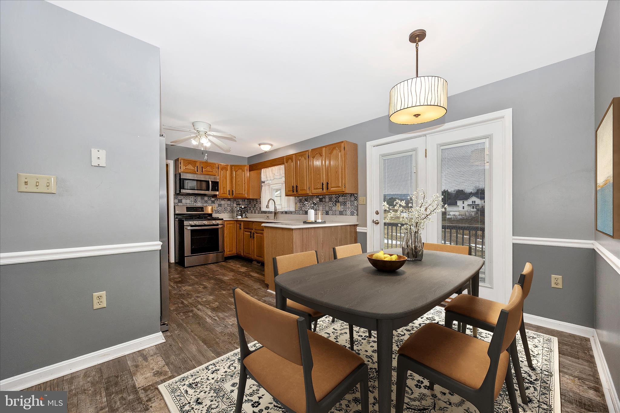 MAPLECREST FARM - Residential