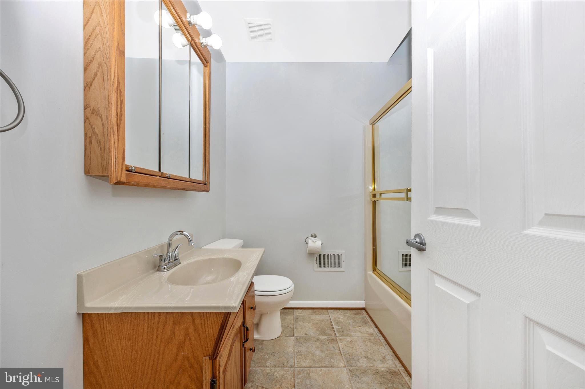 MAPLECREST FARM - Residential