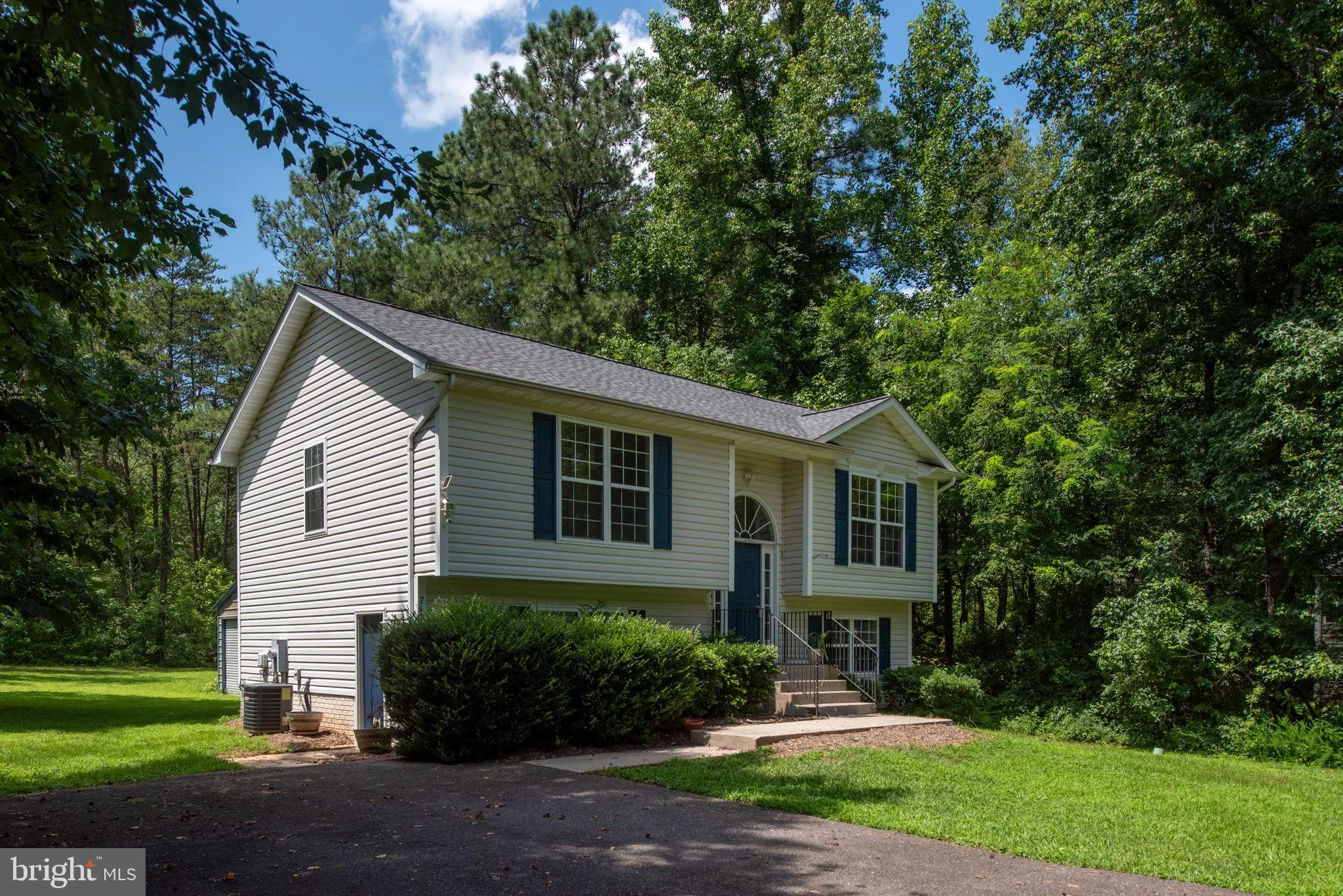 Ruther Glen, Virginia 22546, United States, 3 Bedrooms Bedrooms, ,2 BathroomsBathrooms,Residential,Active,178857