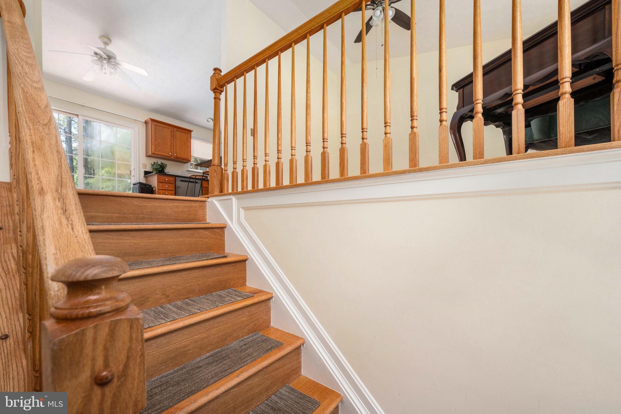 747 GLEN COVE DRIVE