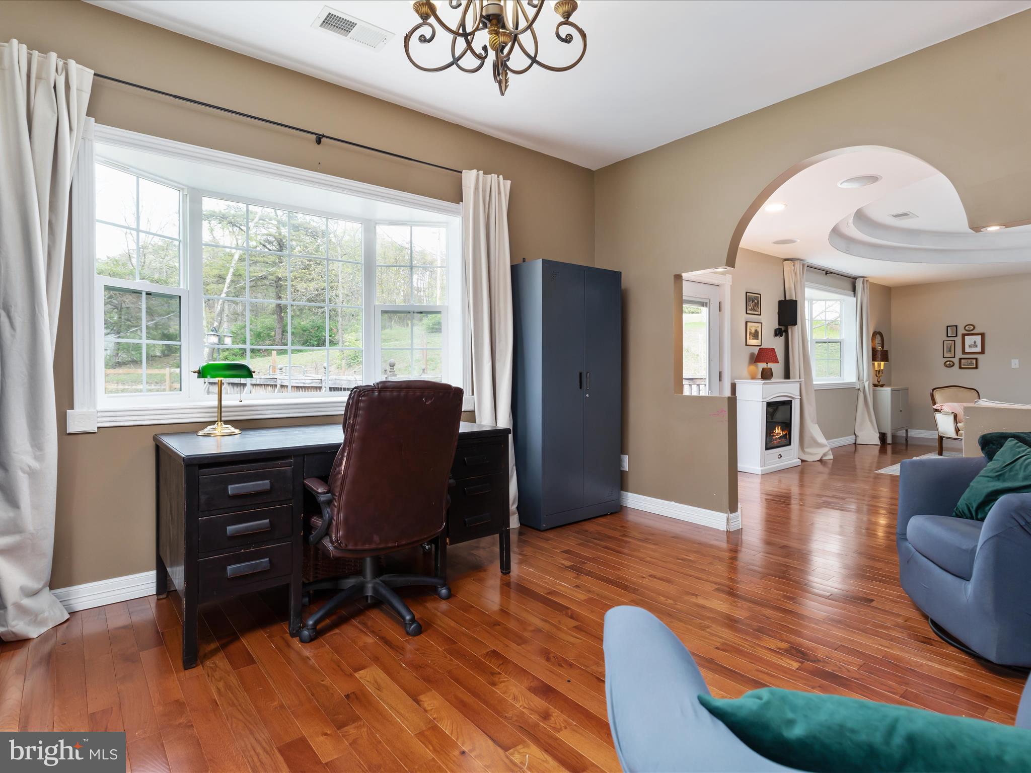 BUNKER HILL HEIGHTS - Residential