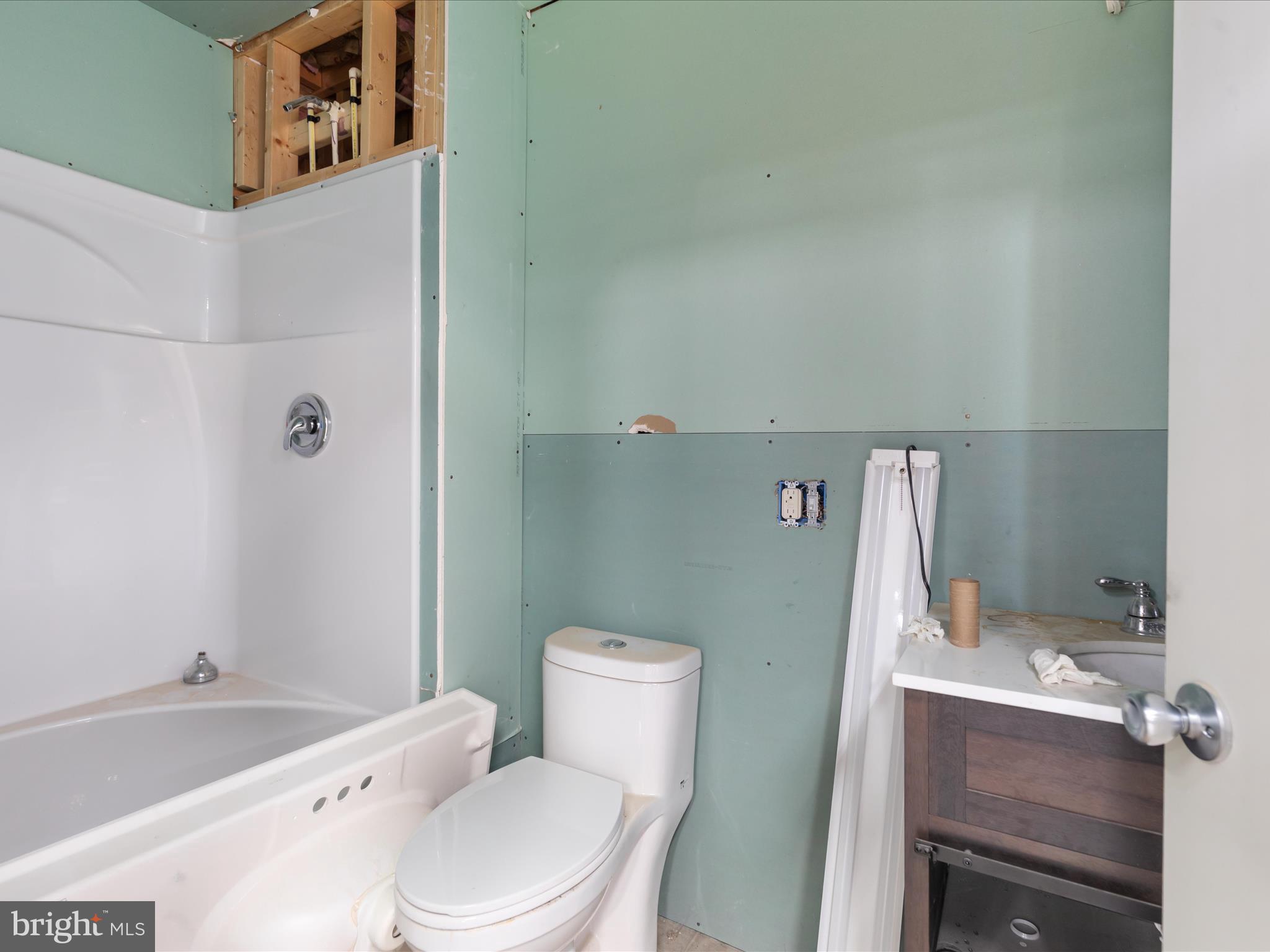 BUNKER HILL HEIGHTS - Residential