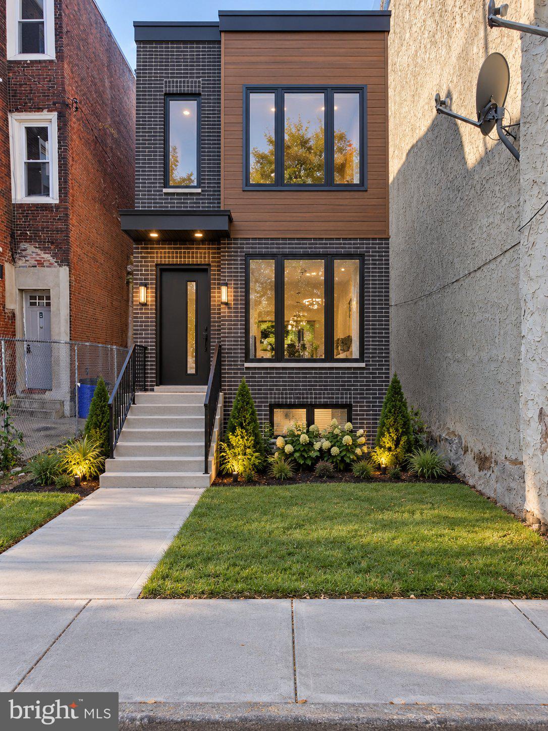 725 N 40TH STREET