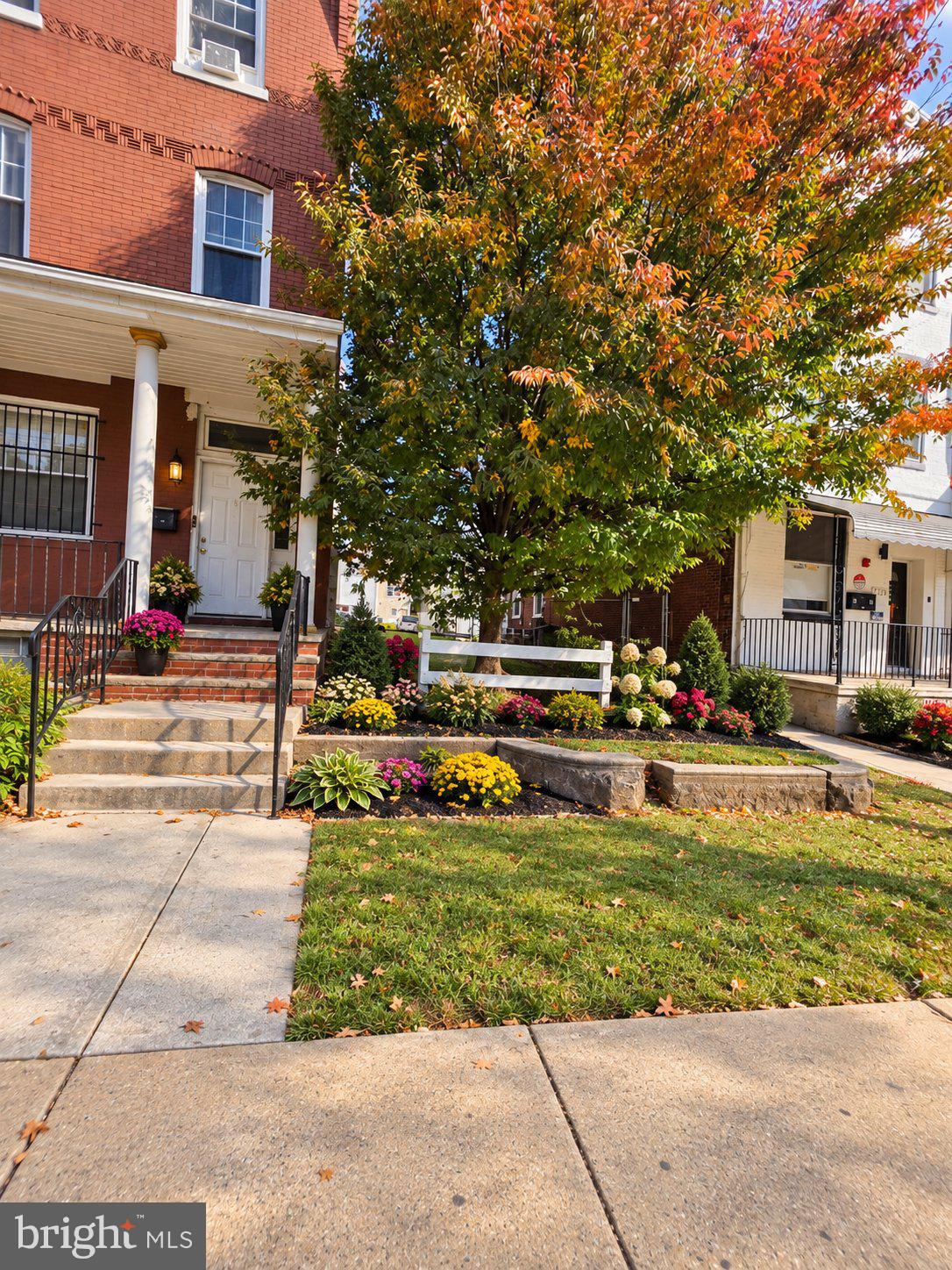 725 N 40TH STREET