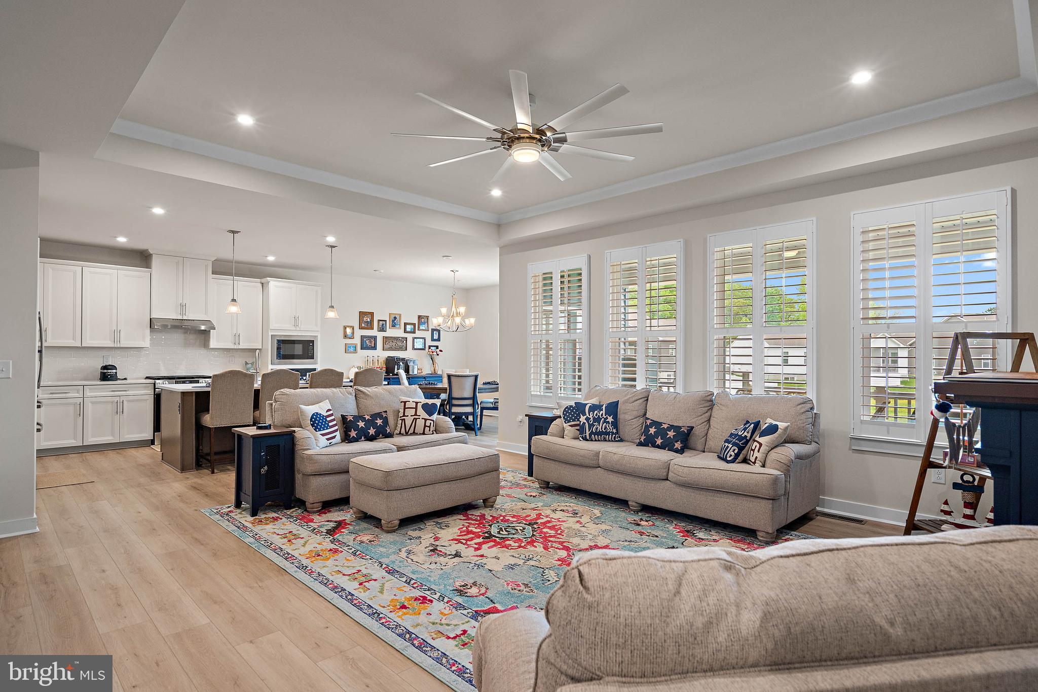 COMPASS POINT - Residential