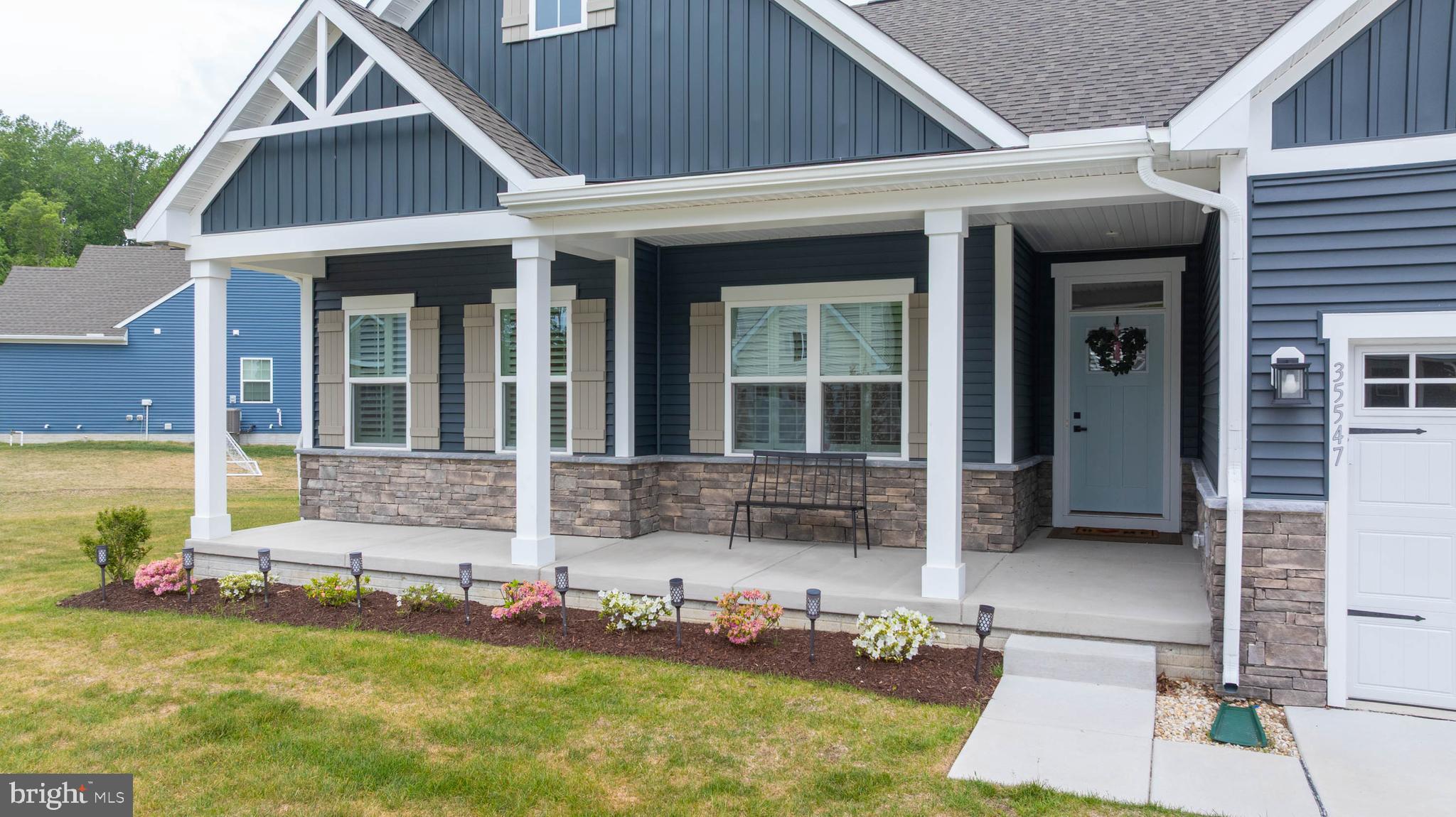 COMPASS POINT - Residential
