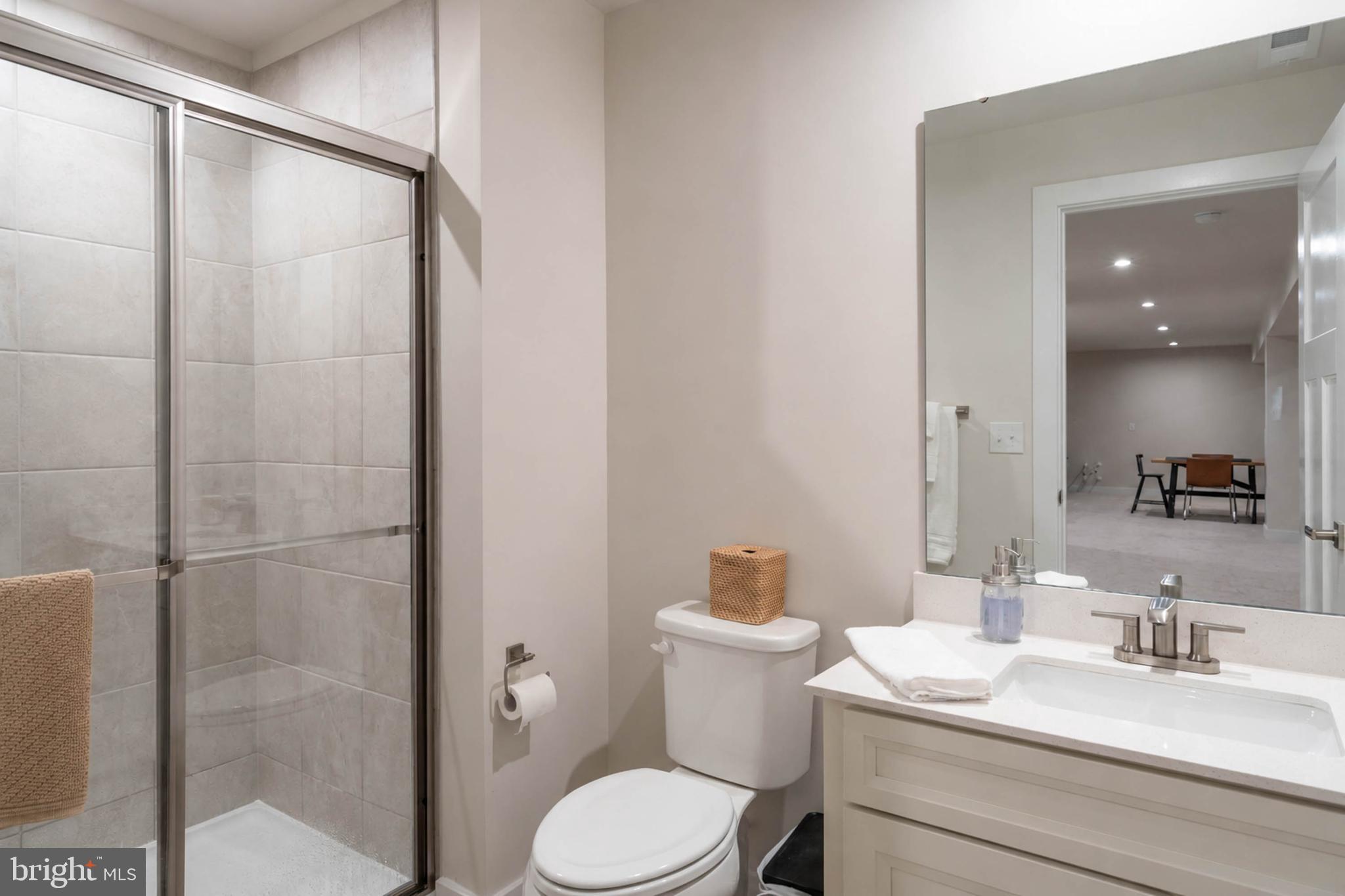 COMPASS POINT - Residential