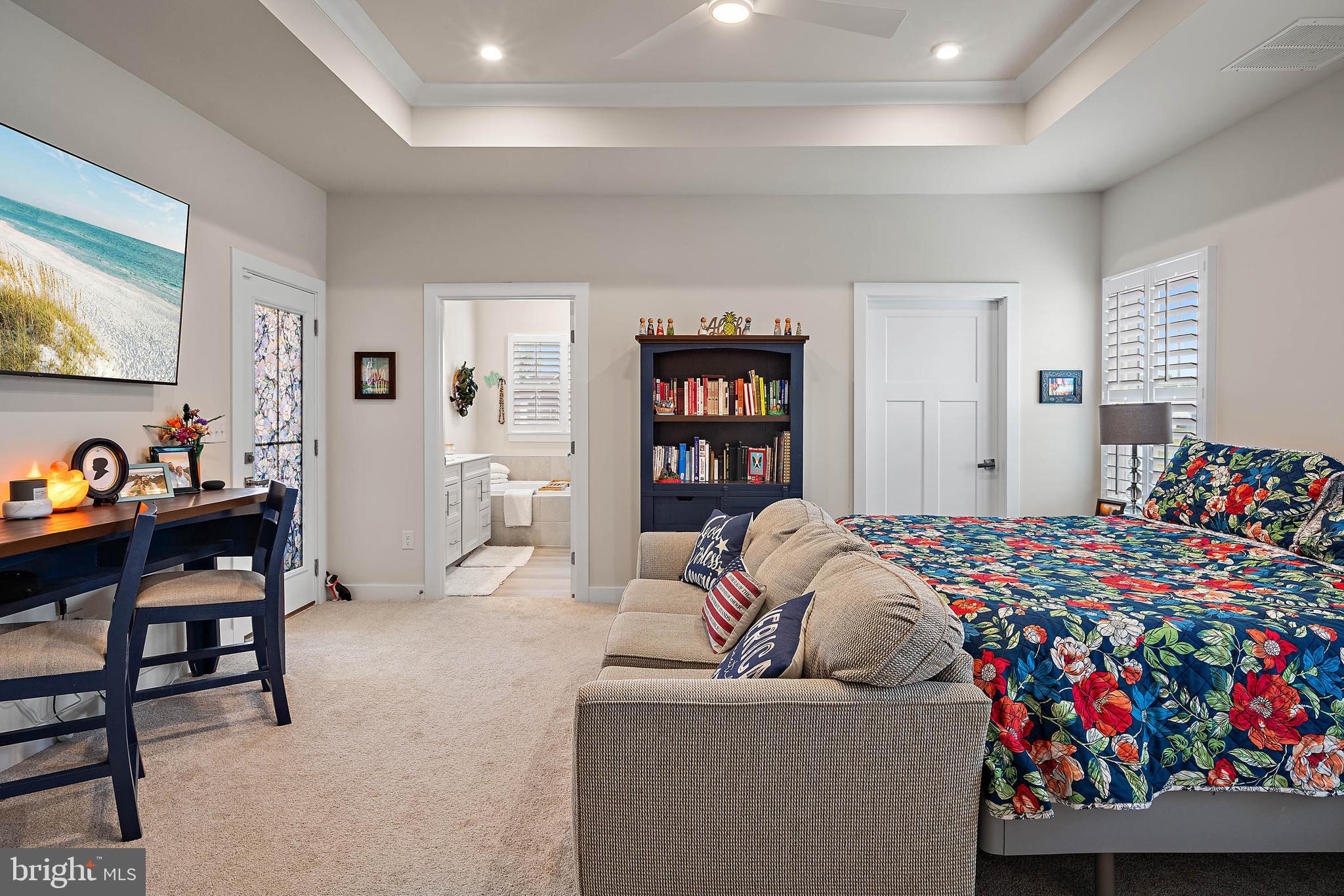 COMPASS POINT - Residential