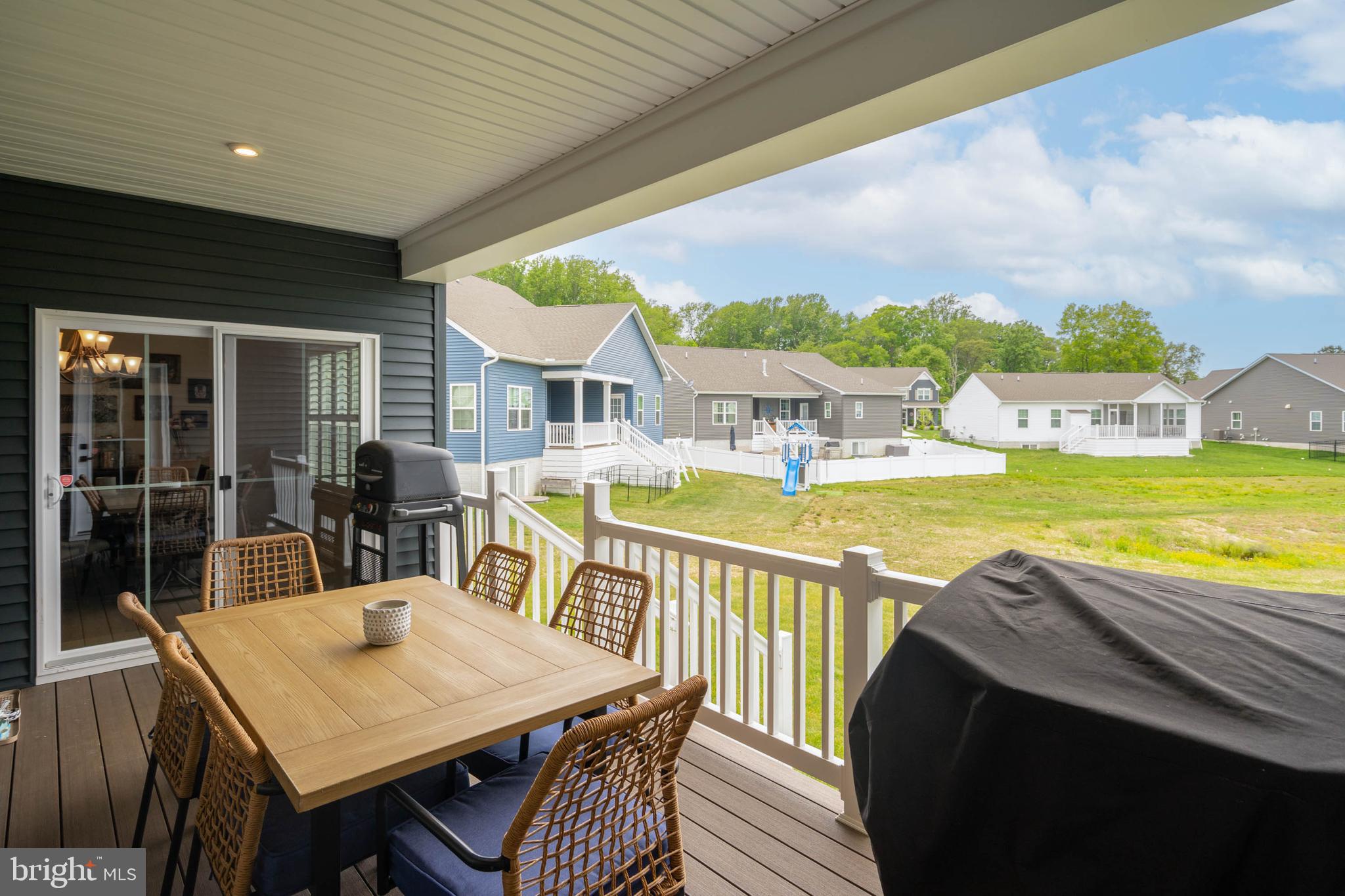 COMPASS POINT - Residential