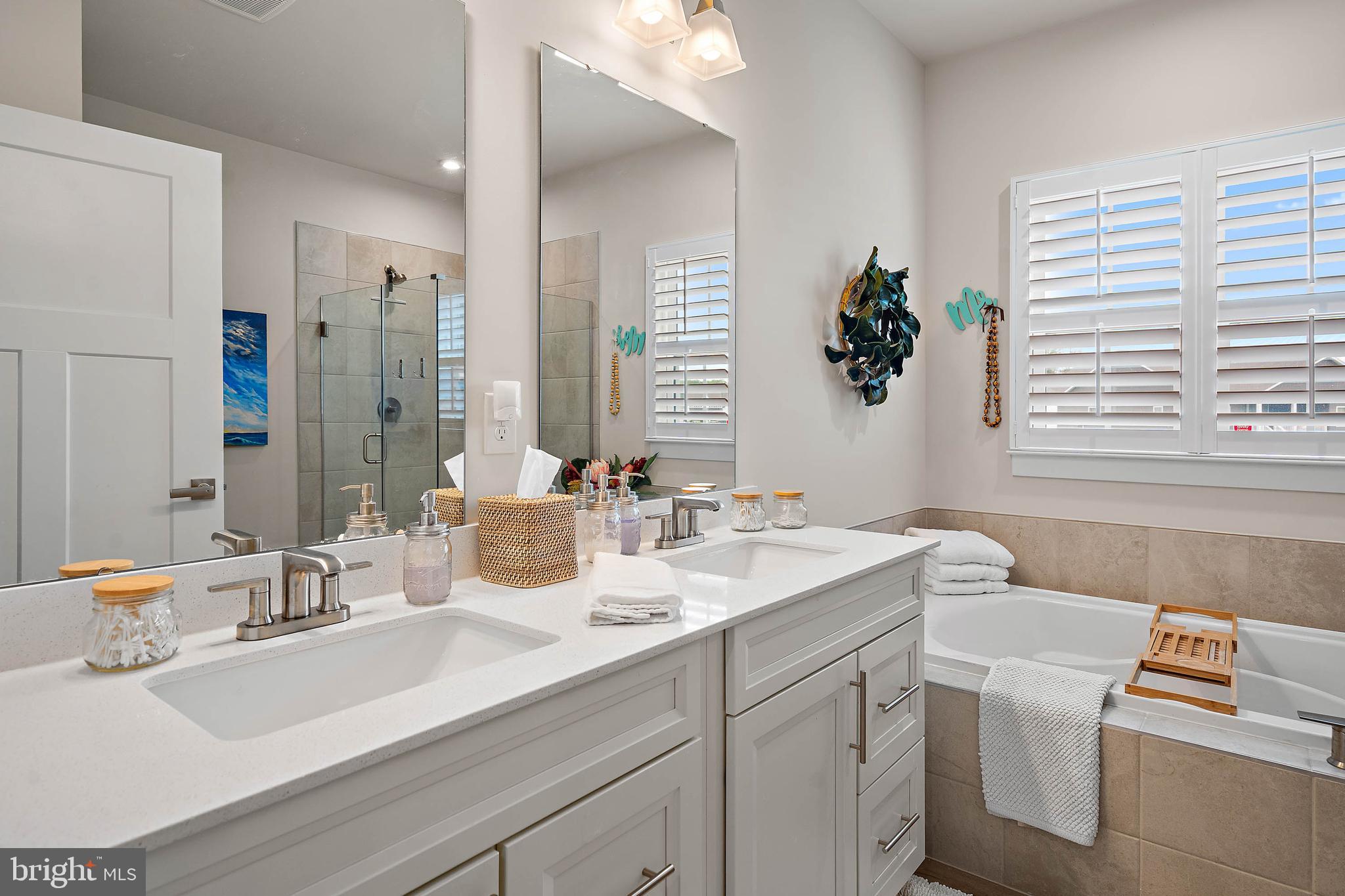 COMPASS POINT - Residential