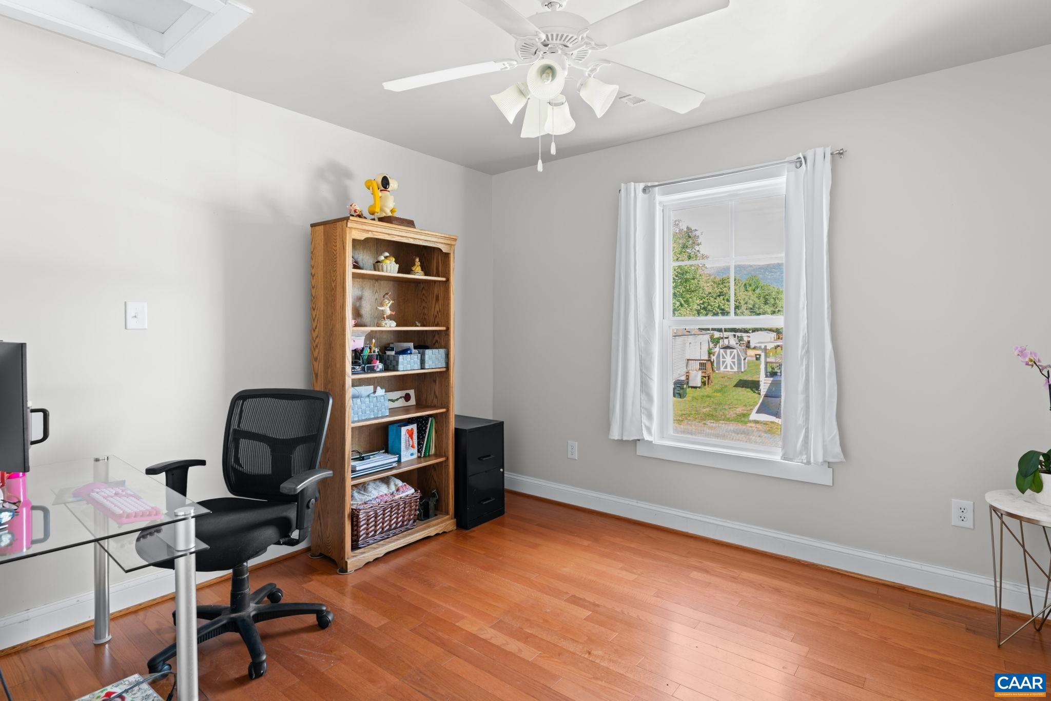 WESTHALL - Residential